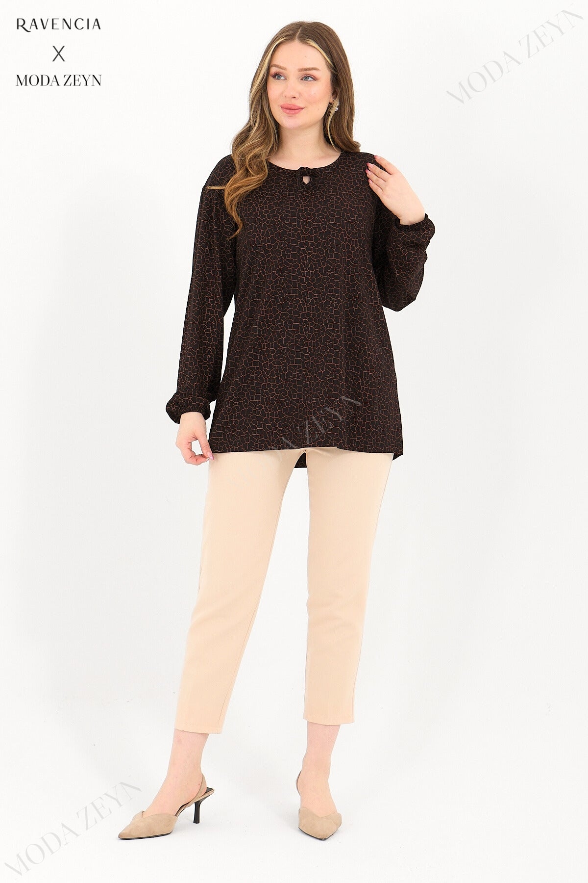 Kadın Orta Yaş Ve Üzeri Cam Kırığı Desen Likralı Mavi-Beyaz Anne Penye Bluz