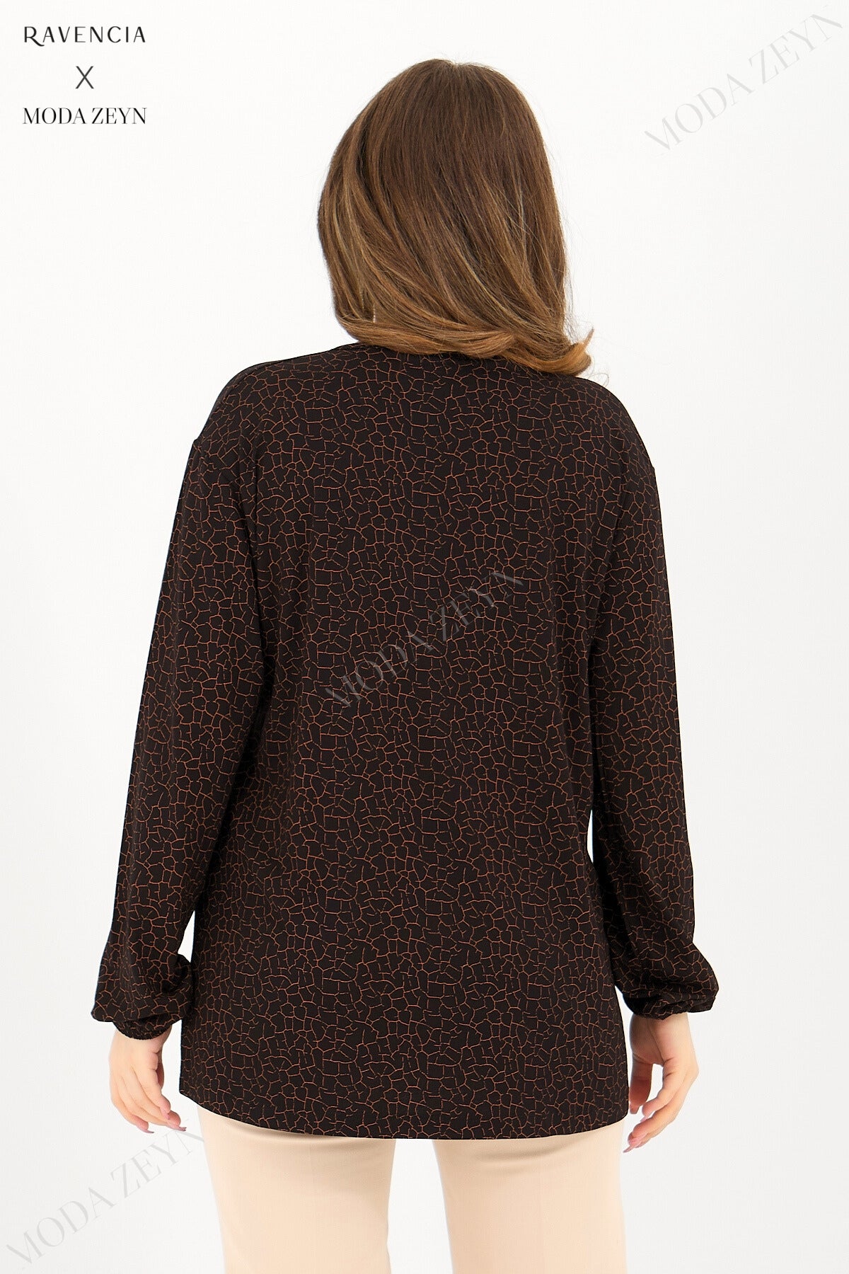 Kadın Orta Yaş Ve Üzeri Cam Kırığı Desen Likralı Mavi-Beyaz Anne Penye Bluz