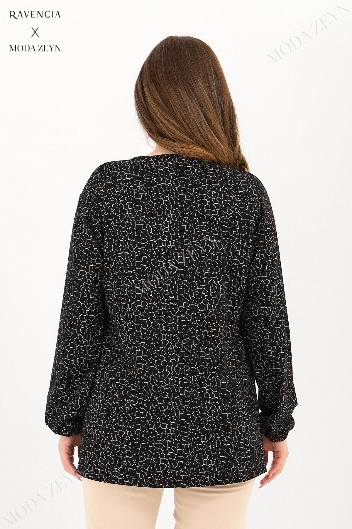 Kadın Orta Yaş Ve Üzeri Cam Kırığı Desen Likralı Mavi-Beyaz Anne Penye Bluz