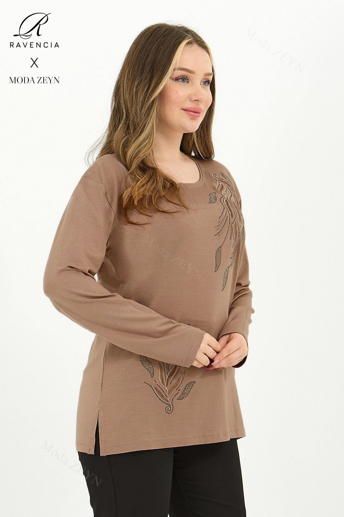 Kadın Viskon Renkli Yaprak Desen Taşlı İşlemeli Likralı Anne Penye Bluz