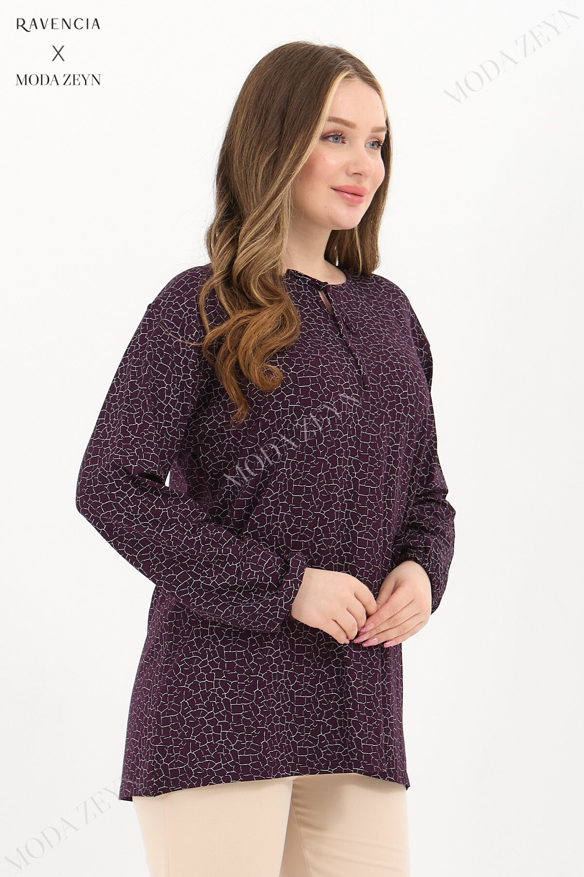 Kadın Orta Yaş Ve Üzeri Cam Kırığı Desen Likralı Mavi-Beyaz Anne Penye Bluz