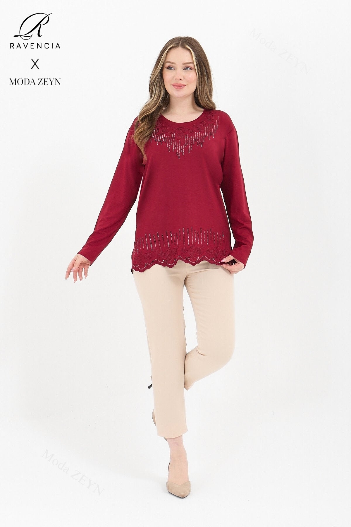 Kadın Orta Yaş Ve Üzeri Viskon Damla Desen Taşlı İşlemeli Likralı Bej Anne Penye Bluz