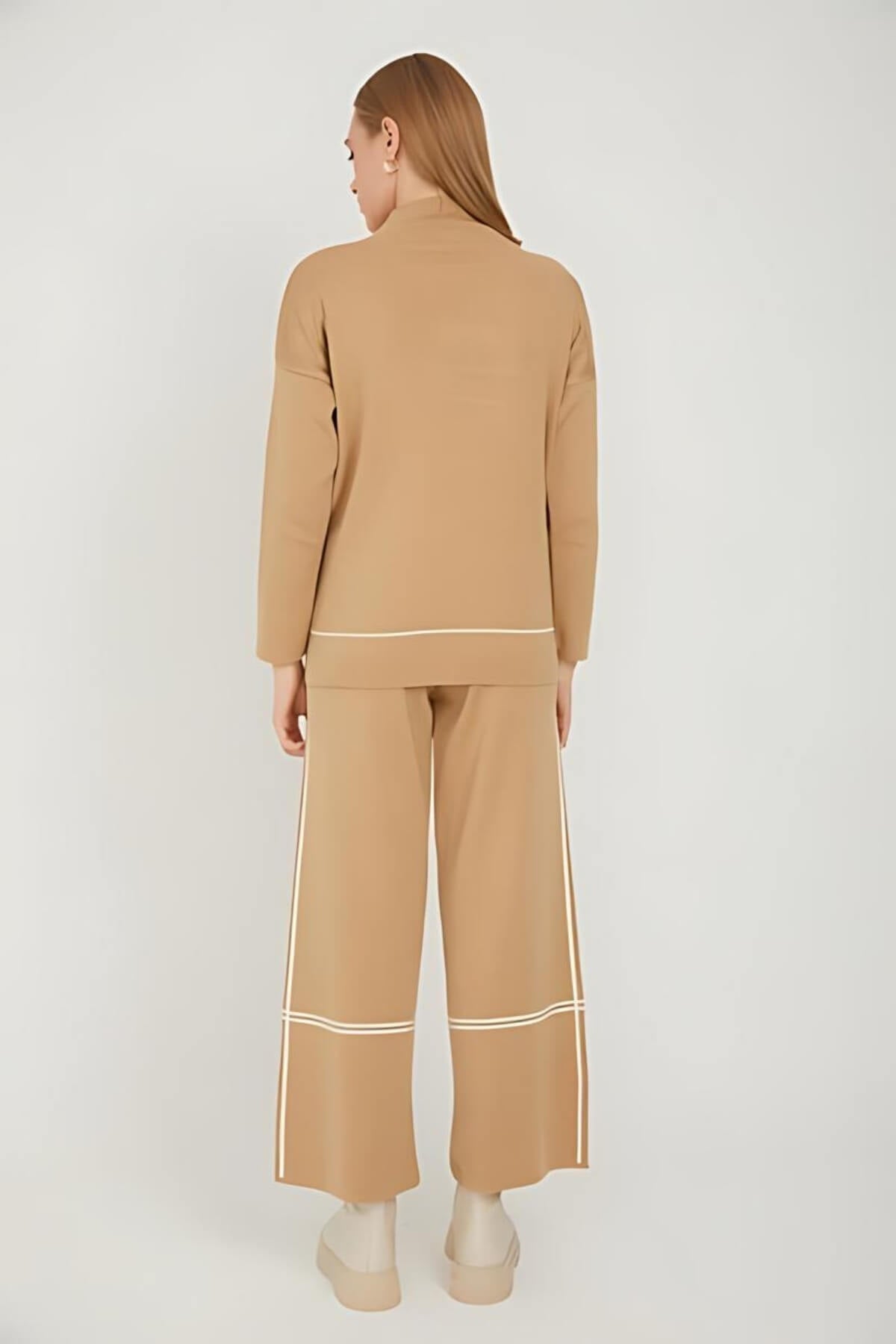 Kadın Dik Yaka Triko Şerit detaylı Kazak- Palazzo Pantolon Takım