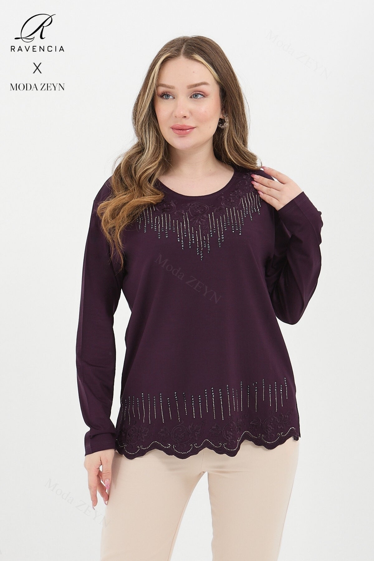 Kadın Orta Yaş Ve Üzeri Viskon Damla Desen Taşlı İşlemeli Likralı Bej Anne Penye Bluz