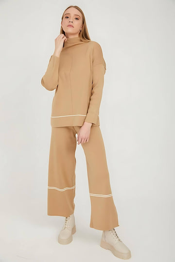 Kadın Dik Yaka Triko Şerit detaylı Kazak- Palazzo Pantolon Takım