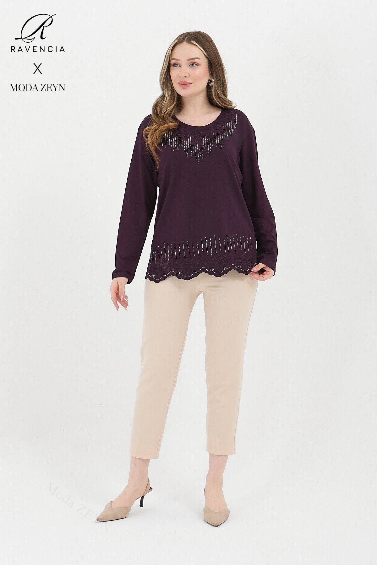 Kadın Orta Yaş Ve Üzeri Viskon Damla Desen Taşlı İşlemeli Likralı Bej Anne Penye Bluz