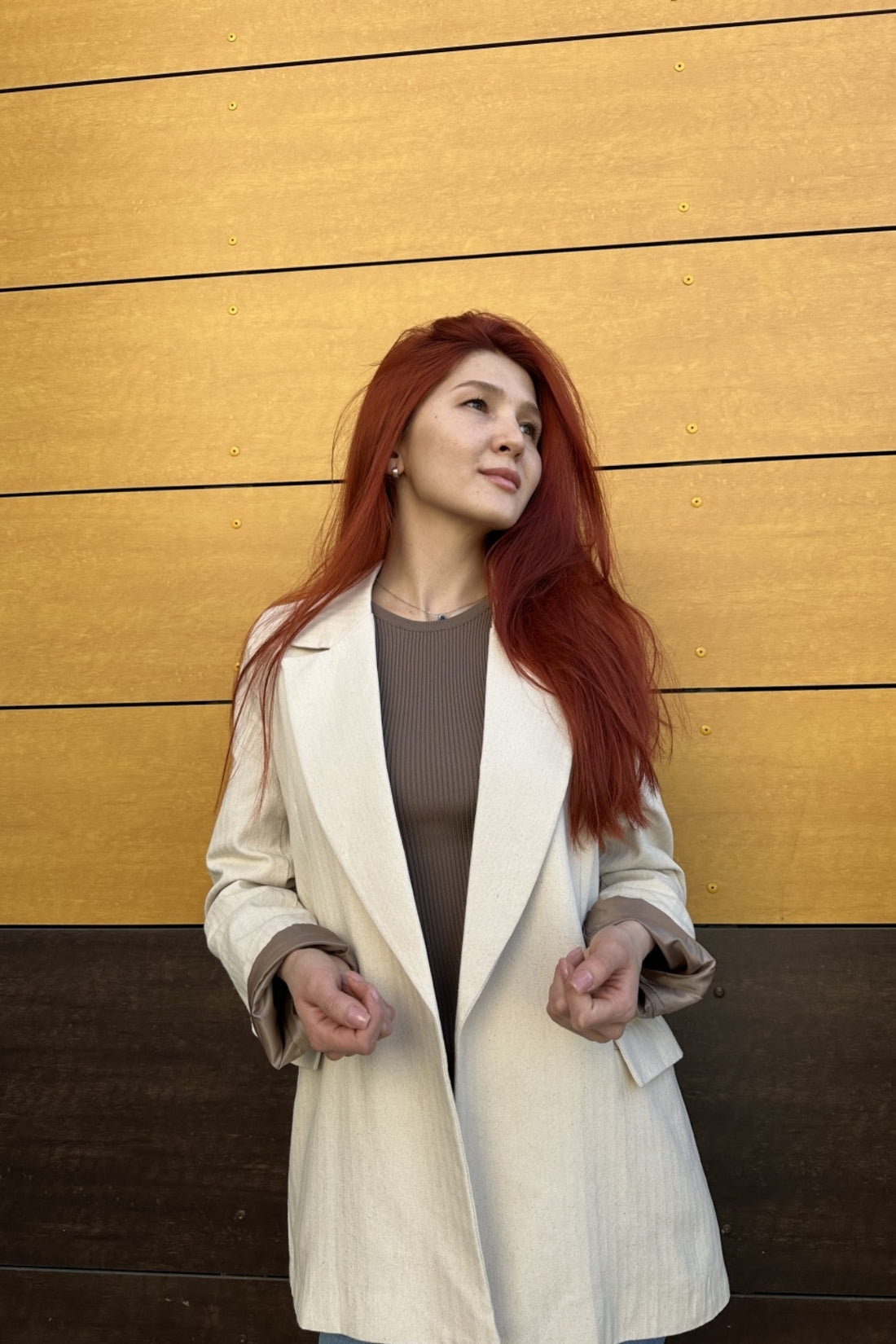 Kadın Cepli Kol Detaylı Krem Blazer Ceket