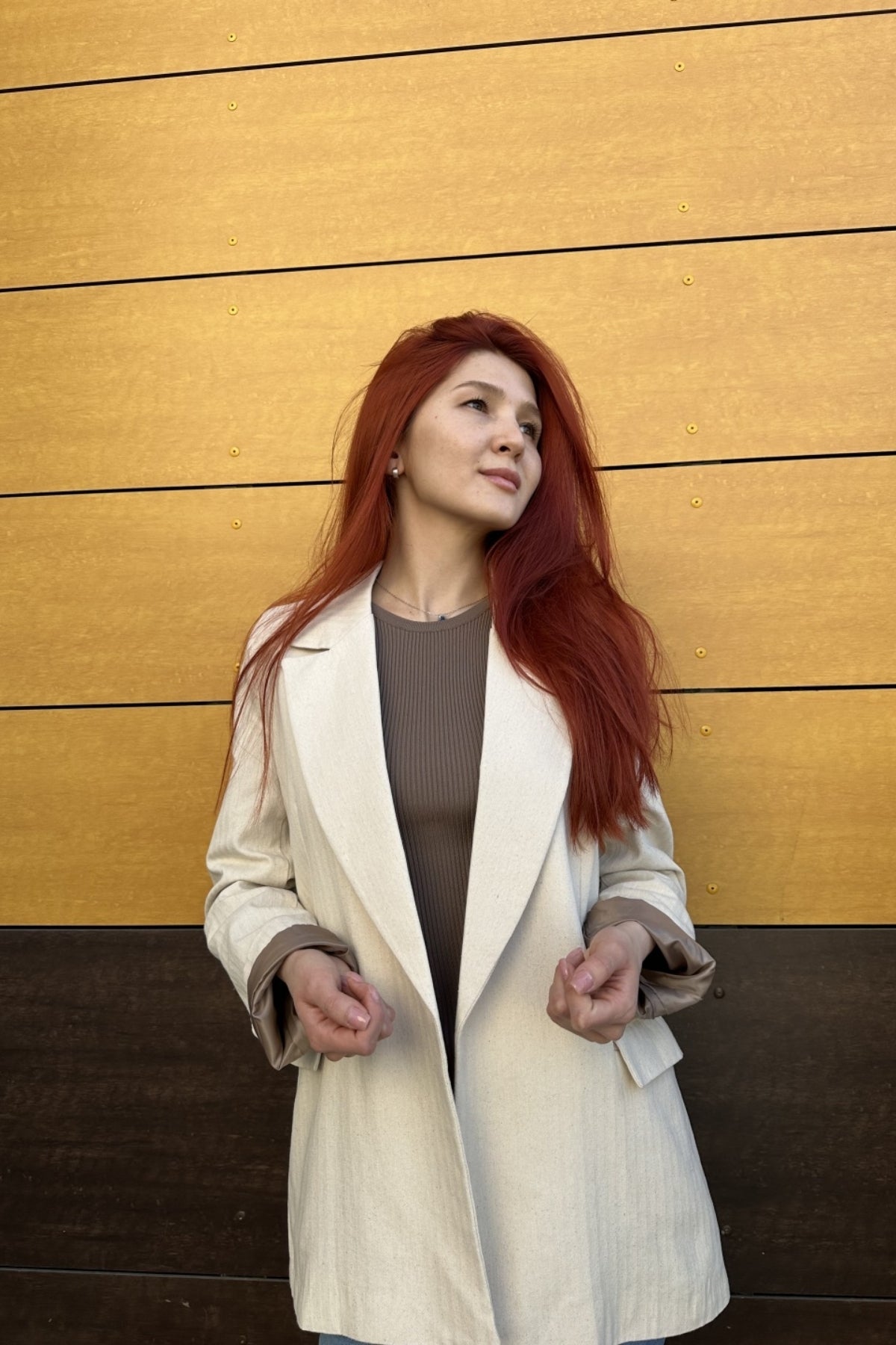 Kadın Cepli Kol Detaylı Krem Blazer Ceket