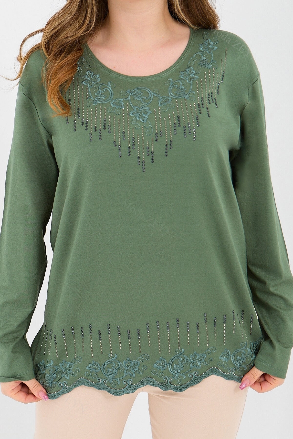 Kadın Orta Yaş Ve Üzeri Viskon Damla Yaprak Desen Taşlı Işlemeli Likralı Zümrüt Anne Penye Bluz