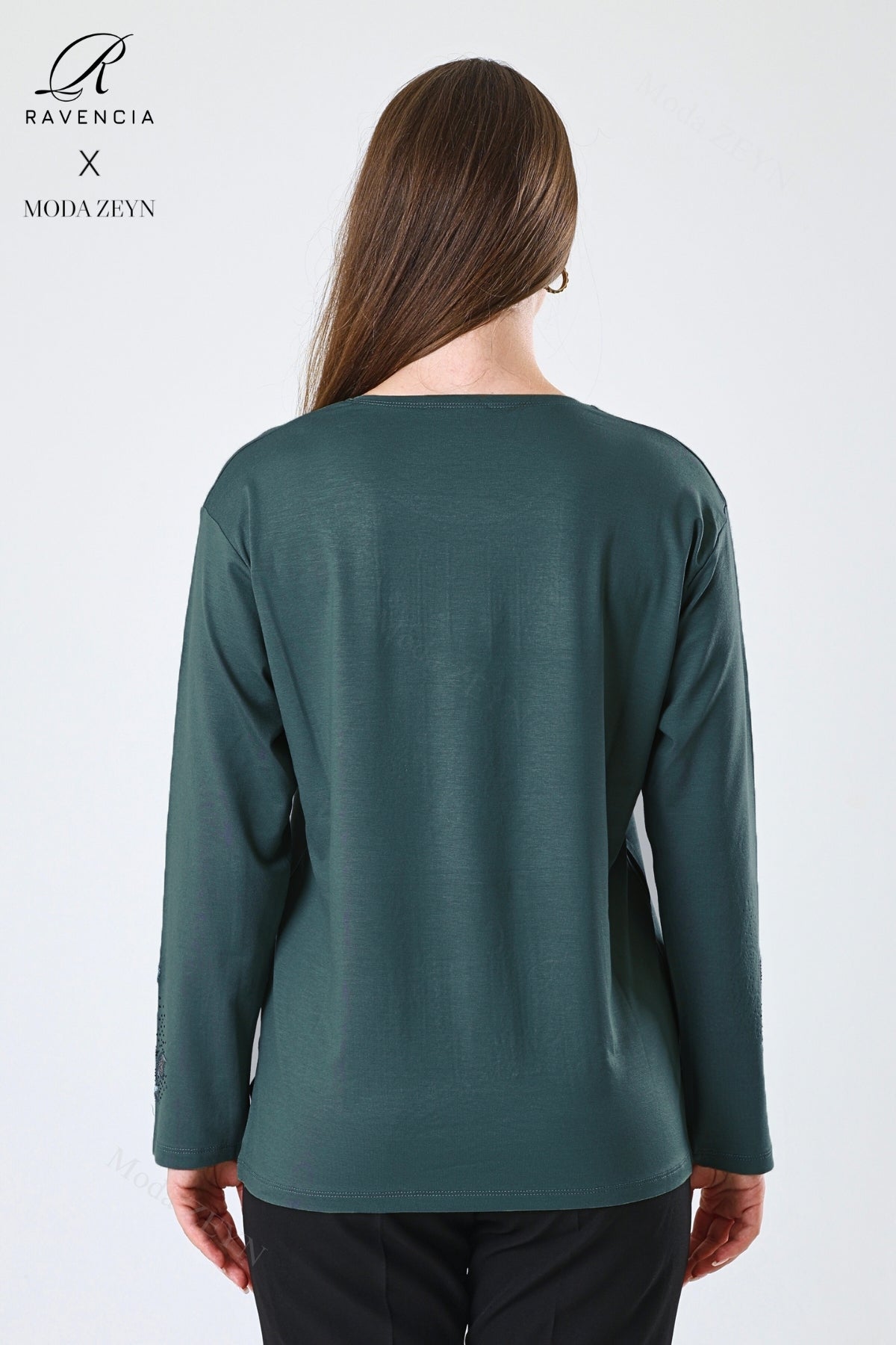 Kadın Çift Damla Dal Desenli Taşlı Işlemeli Yırtmaçlı Likralı Viskon Anne Penye Bluz