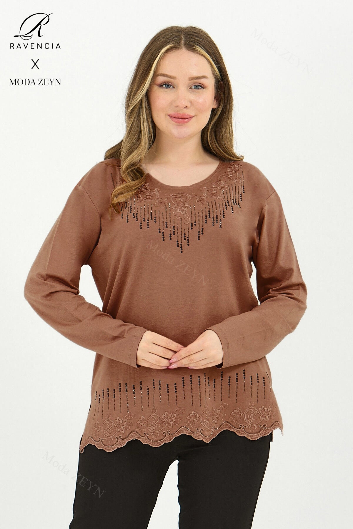 Kadın Damla Desen Taşlı İşlemeli Likralı Yırtmaçlı Viskon Anne Penye Bluz