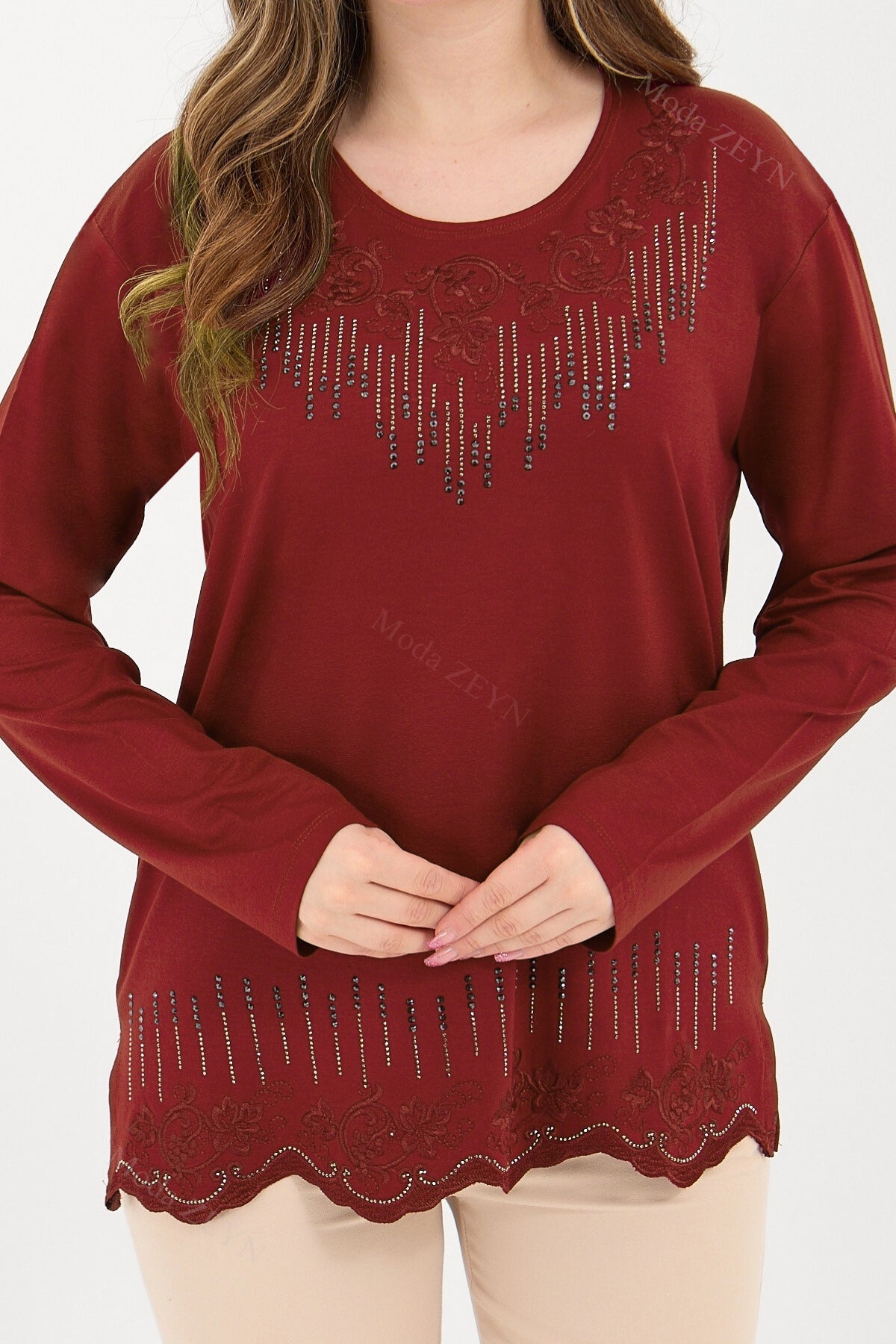 Kadın Orta Yaş Ve Üzeri Viskon Damla Desen Taşlı İşlemeli Likralı Bej Anne Penye Bluz