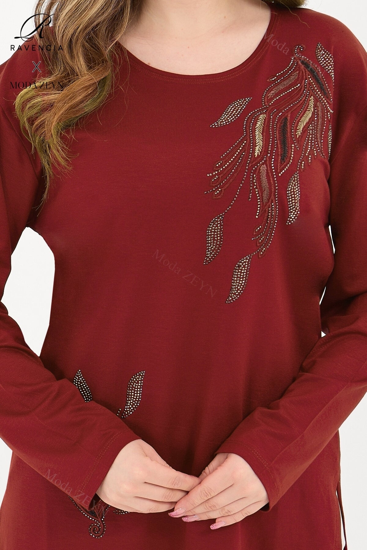 Kadın Viskon Renkli Yaprak Desen Taşlı İşlemeli Likralı Anne Penye Bluz