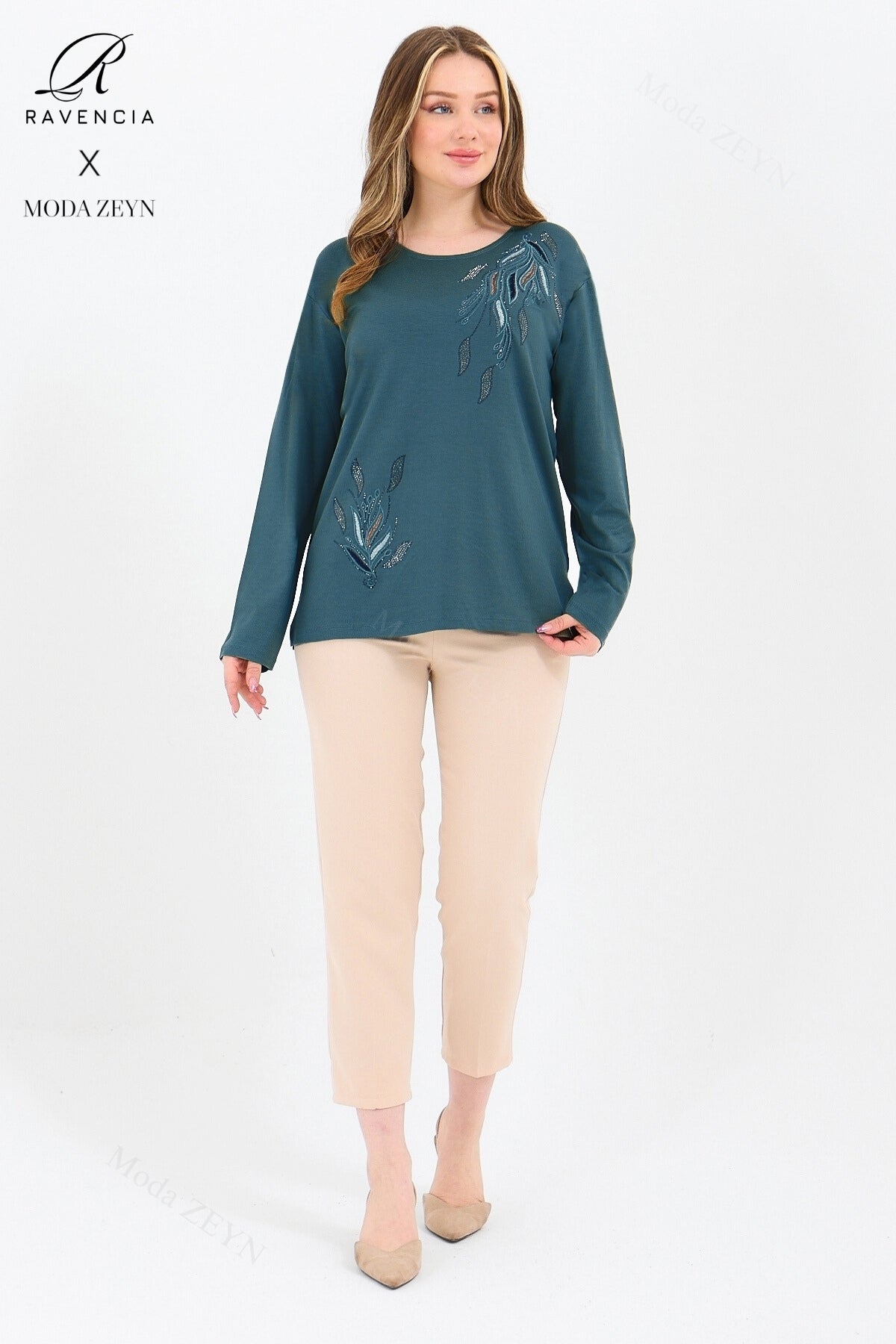 Kadın Viskon Renkli Yaprak Desen Taşlı İşlemeli Likralı Anne Penye Bluz