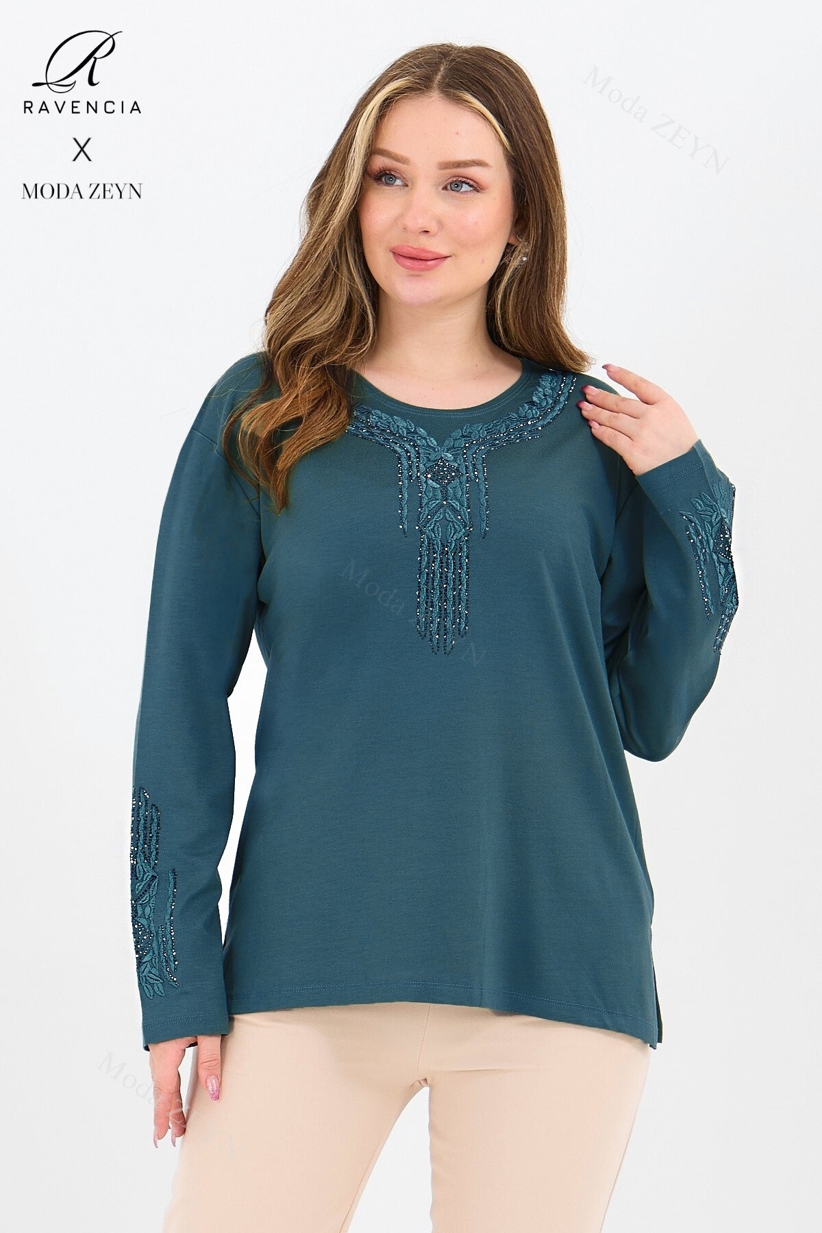 Kadın Orta Yaş Ve Üzeri Viskon Madolyon Desen Taşlı Işlemeli Likralı Anne Penye Bluz