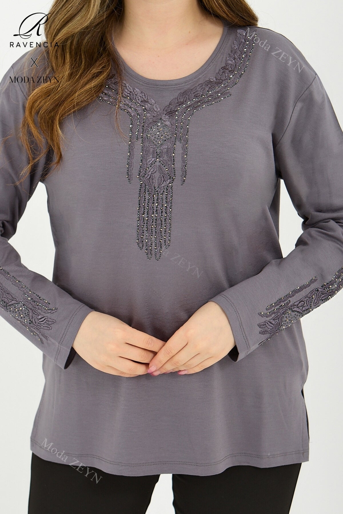 Kadın Orta Yaş Ve Üzeri Viskon Madolyon Desen Taşlı Işlemeli Likralı Anne Penye Bluz