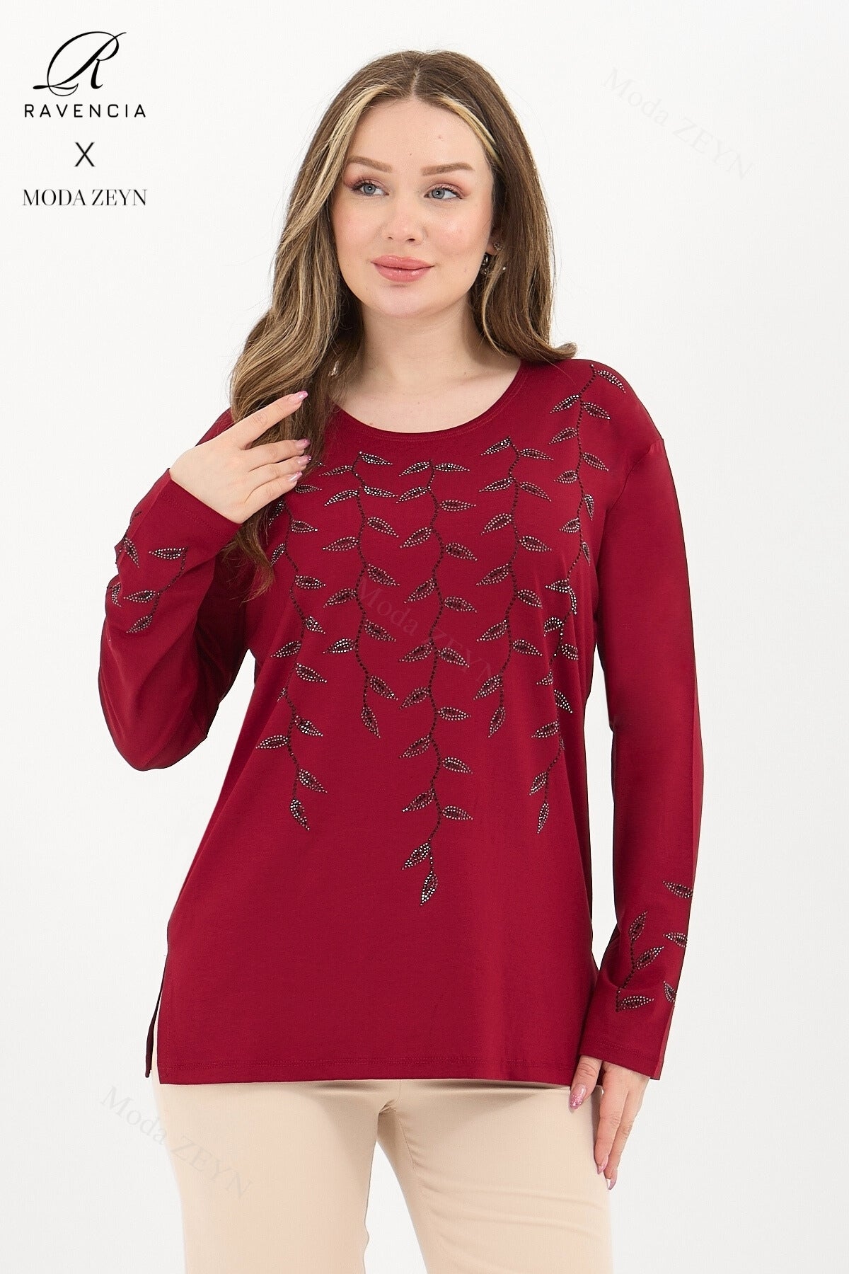 Kadın Orta Yaş Ve Üzeri Viskon Yaprak Desen Taşlı İşlemeli Likralı Lacivert Anne Penye Bluz