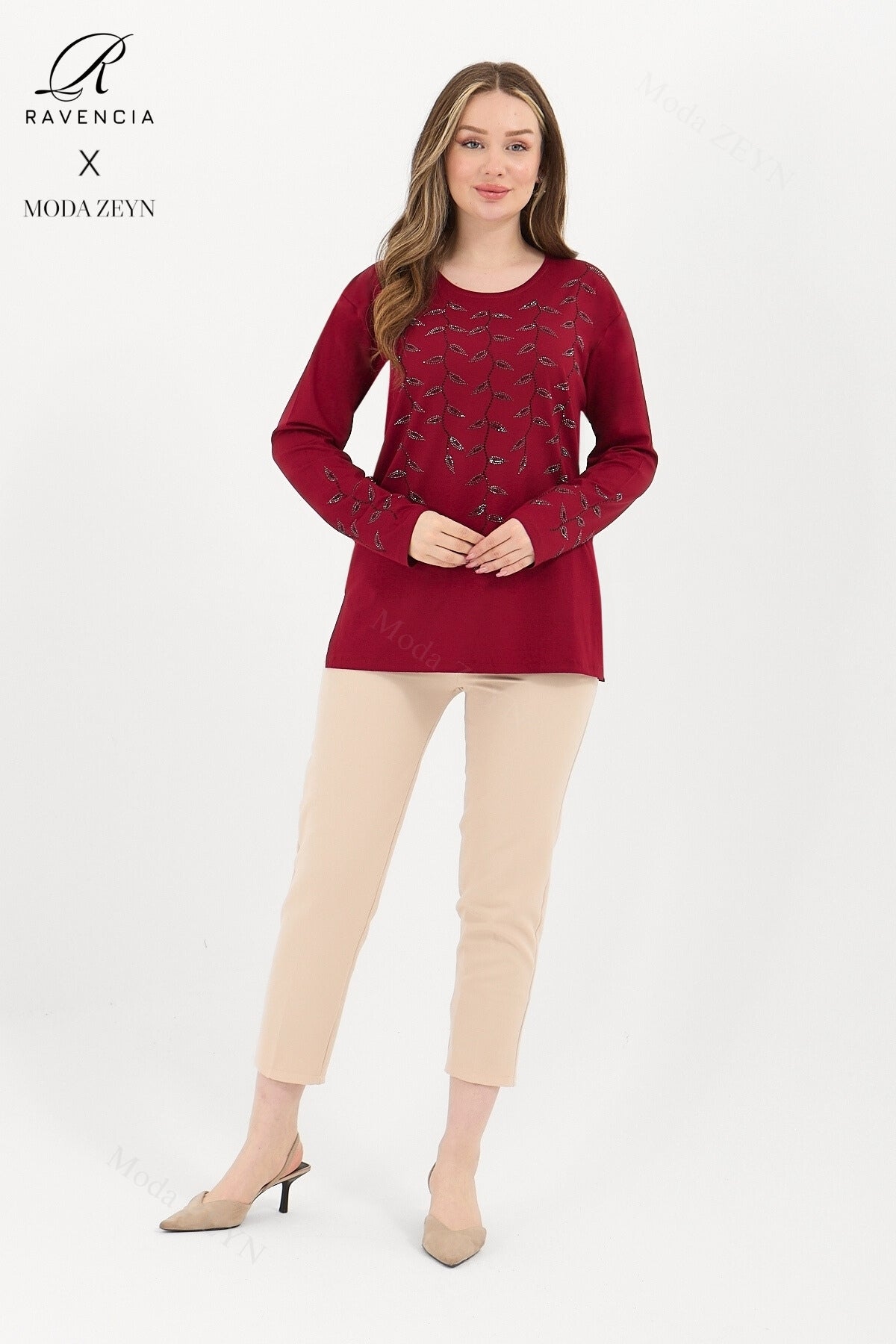 Kadın Orta Yaş Ve Üzeri Viskon Yaprak Desen Taşlı İşlemeli Likralı Lacivert Anne Penye Bluz