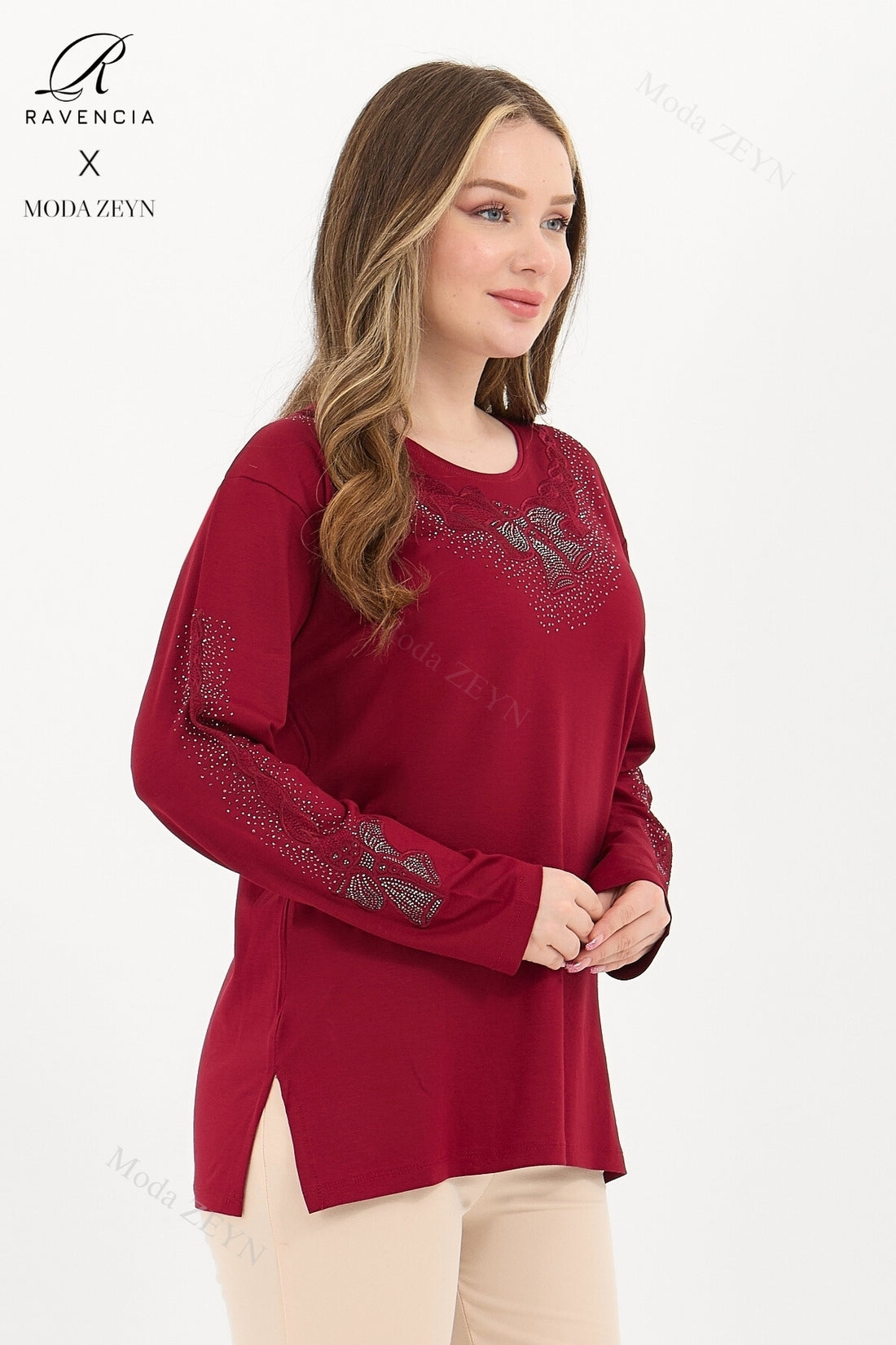 Kadın Orta Yaş Ve Üzeri Viskon Fiyonk Desen Taşlı Işlemeli Likralı Anne Penye Bluz