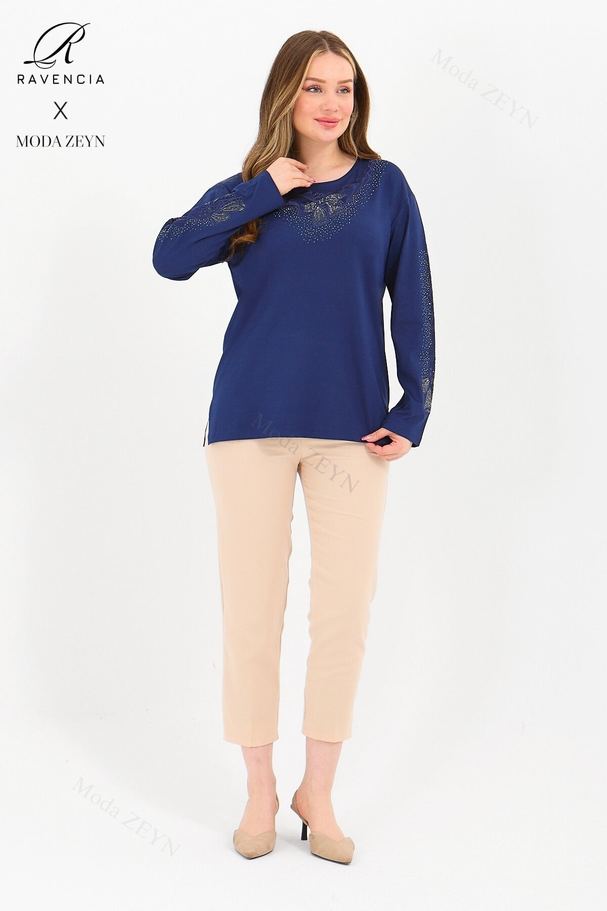 Kadın Orta Yaş Ve Üzeri Viskon Fiyonk Desen Taşlı Işlemeli Likralı Anne Penye Bluz