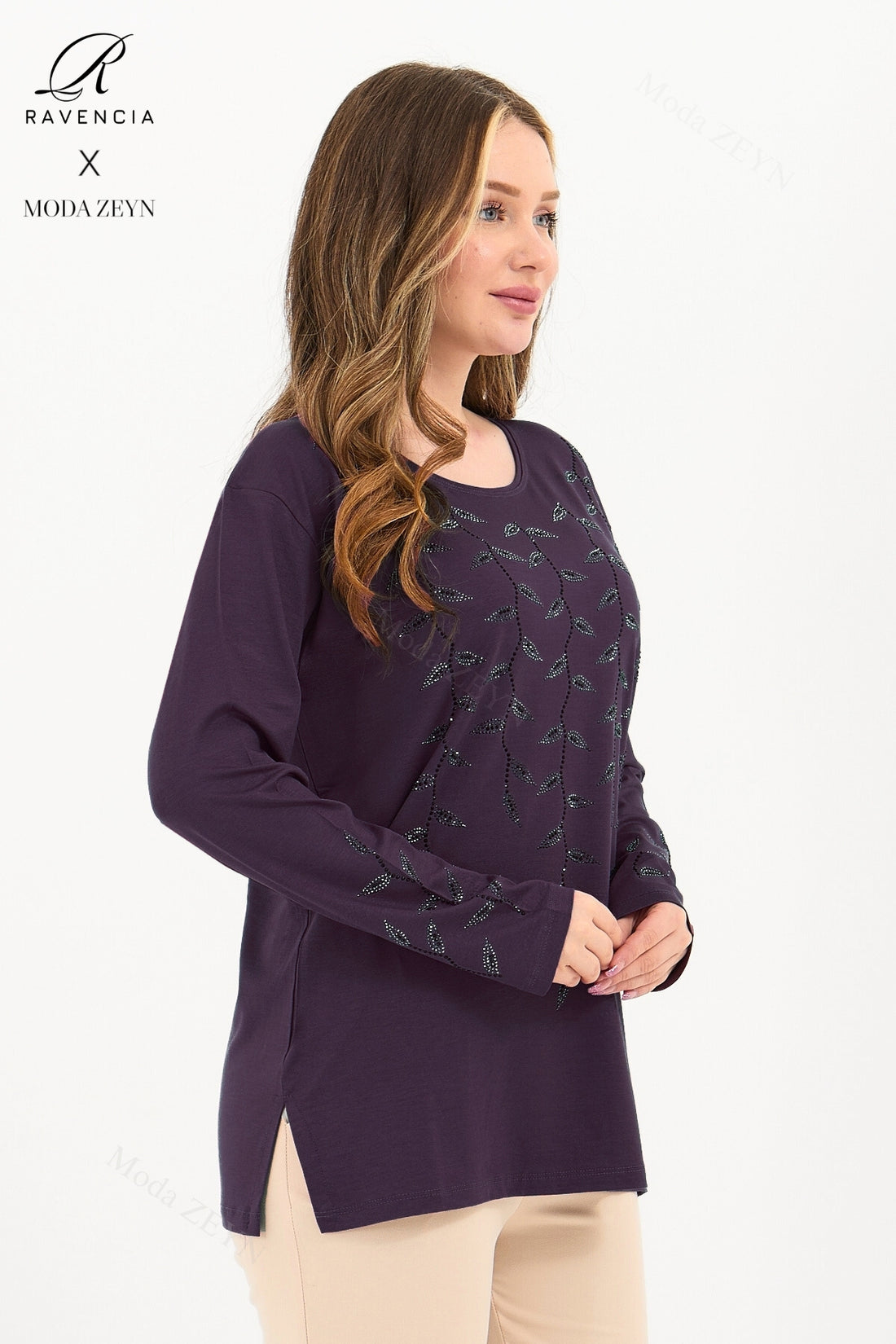 Kadın Orta Yaş Ve Üzeri Viskon Yaprak Desen Taşlı İşlemeli Likralı Lacivert Anne Penye Bluz