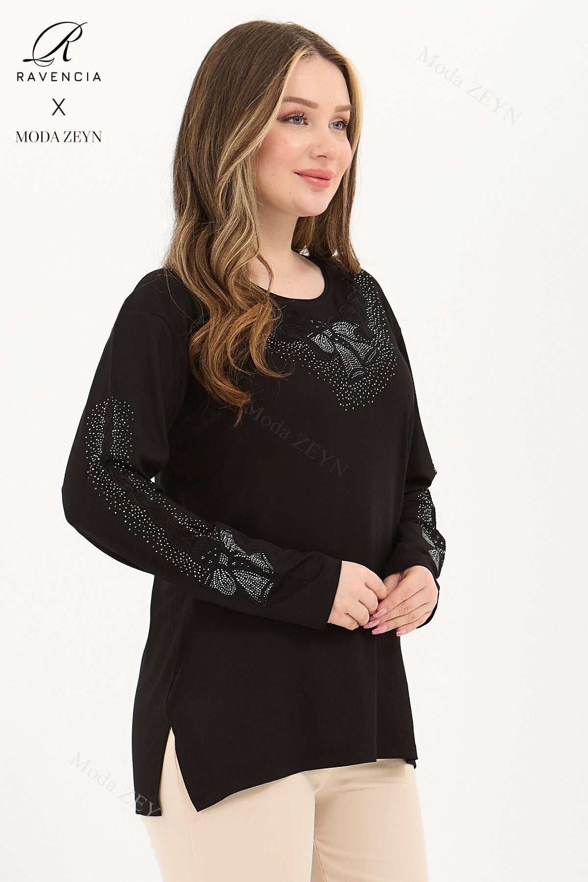 Kadın Orta Yaş Ve Üzeri Viskon Fiyonk Desen Taşlı Işlemeli Likralı Anne Penye Bluz