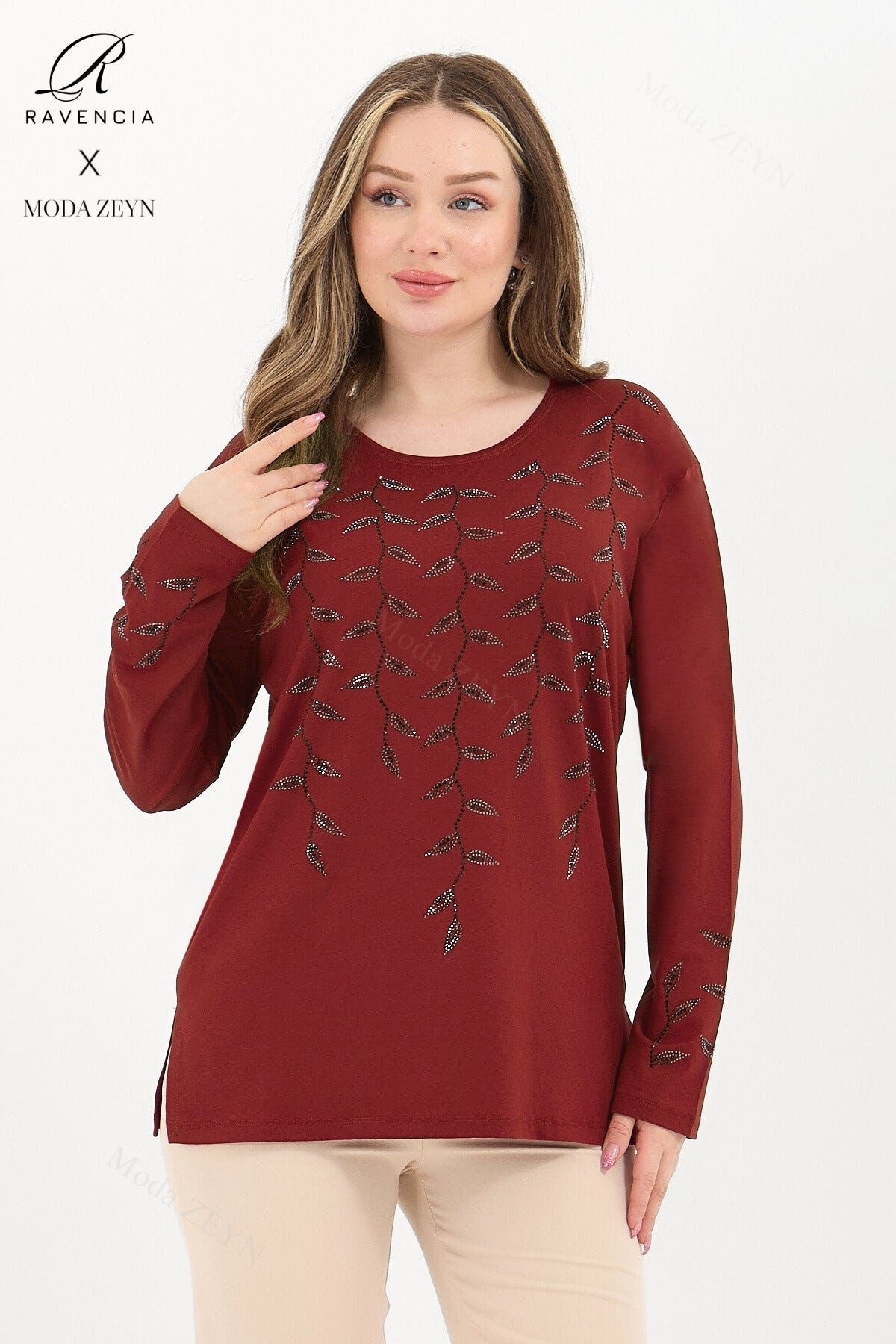 Kadın Orta Yaş Ve Üzeri Viskon Yaprak Desen Taşlı İşlemeli Likralı Lacivert Anne Penye Bluz