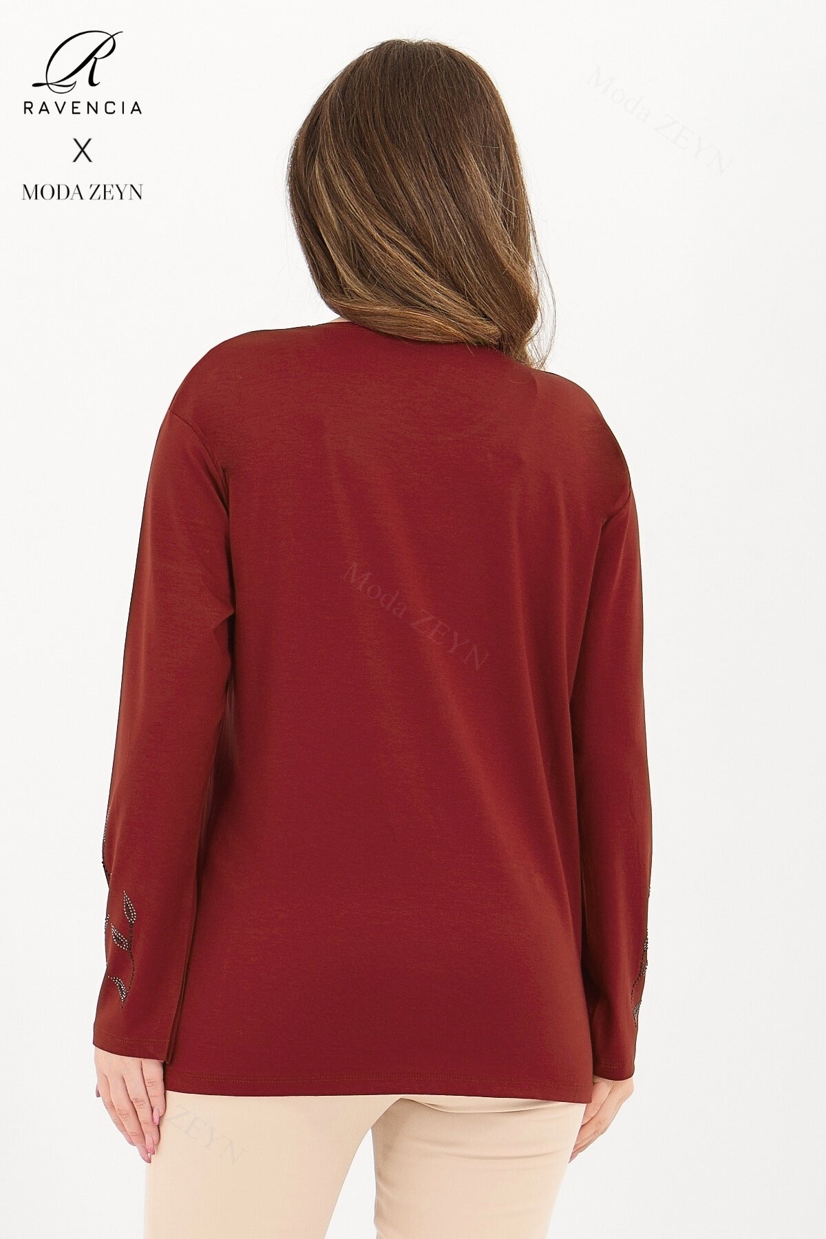 Kadın Orta Yaş Ve Üzeri Viskon Yaprak Desen Taşlı İşlemeli Likralı Lacivert Anne Penye Bluz