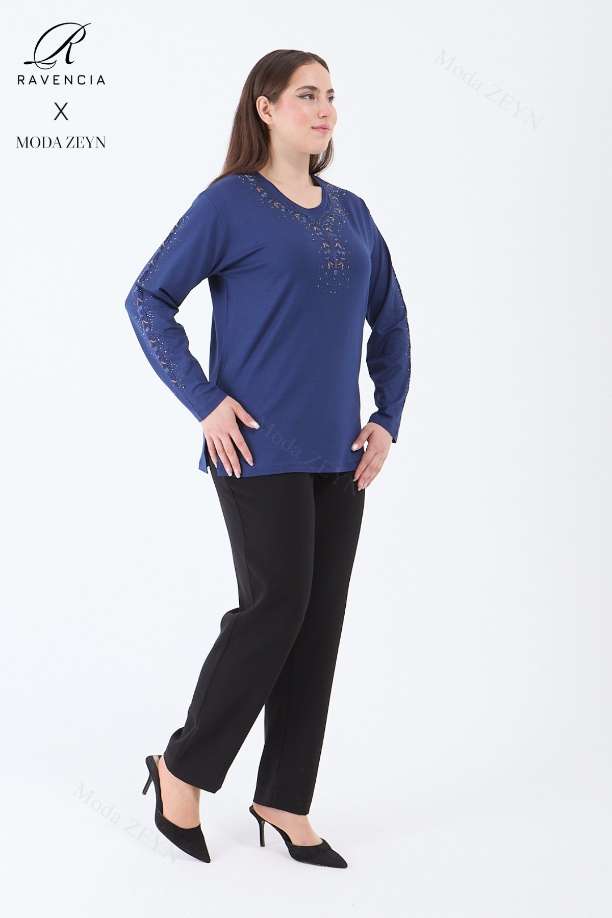 Kadın Orta Yaş Ve Üzeri Viskon Şerit Çiçek Desen Taşlı Işlemeli Likralı Koyu Kahverengi Anne Penye B