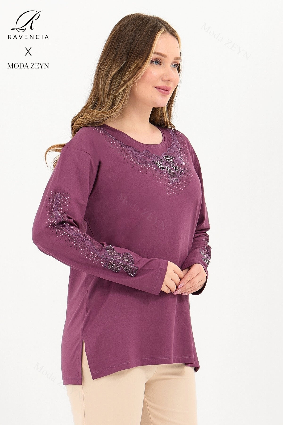 Kadın Orta Yaş Ve Üzeri Viskon Fiyonk Desen Taşlı Işlemeli Likralı Anne Penye Bluz