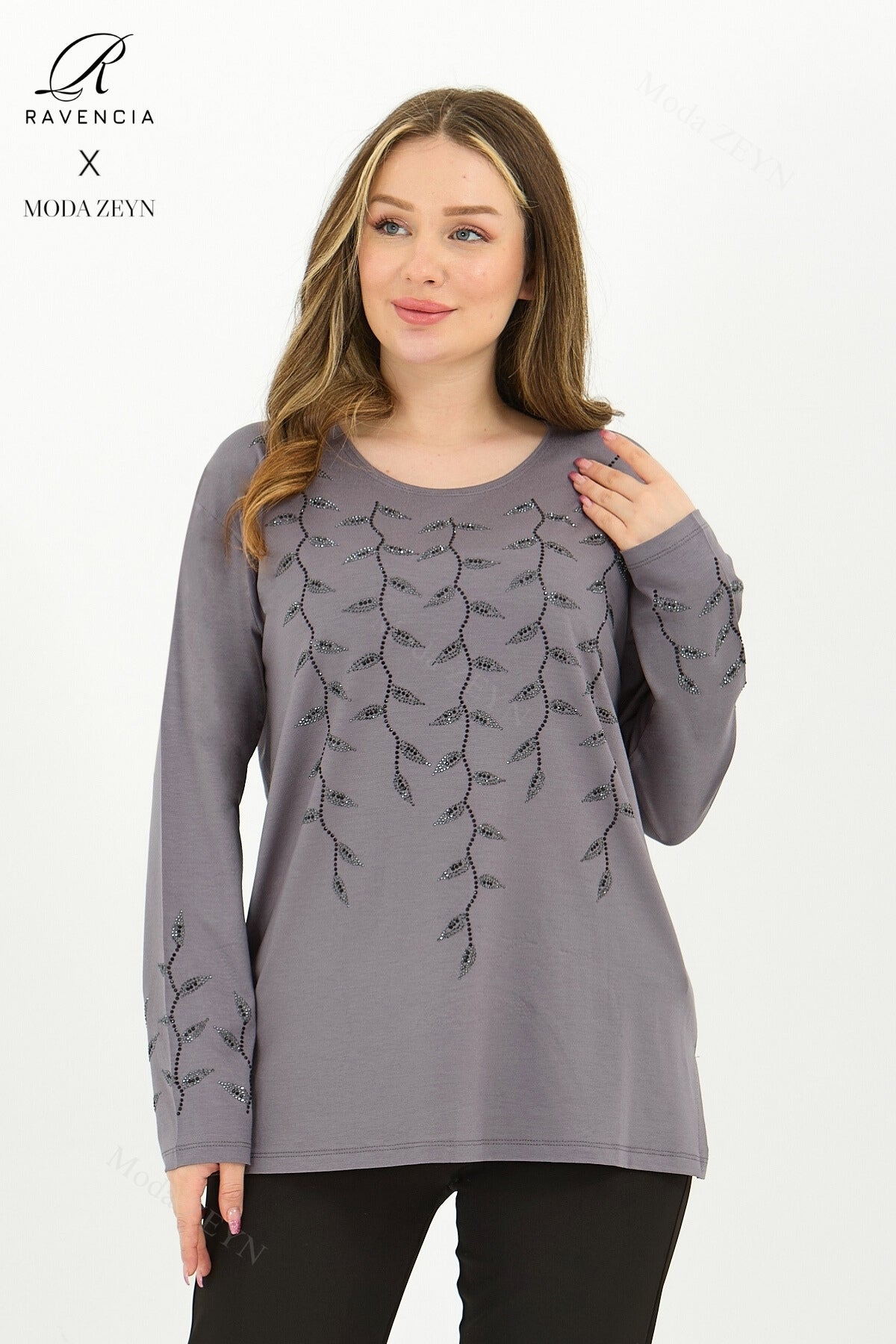 Kadın Orta Yaş Ve Üzeri Viskon Yaprak Desen Taşlı İşlemeli Likralı Lacivert Anne Penye Bluz