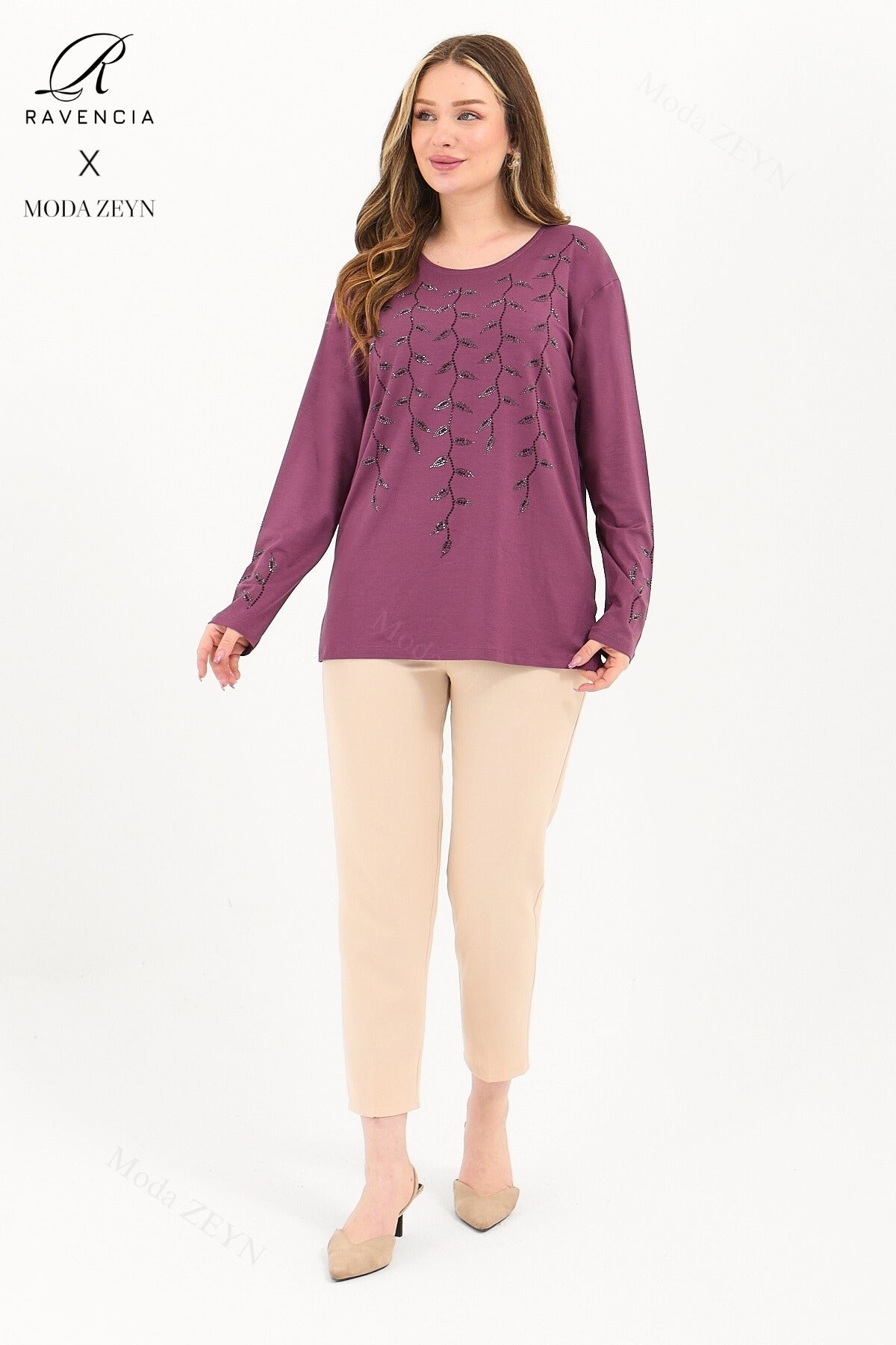 Kadın Orta Yaş Ve Üzeri Viskon Yaprak Desen Taşlı İşlemeli Likralı Lacivert Anne Penye Bluz