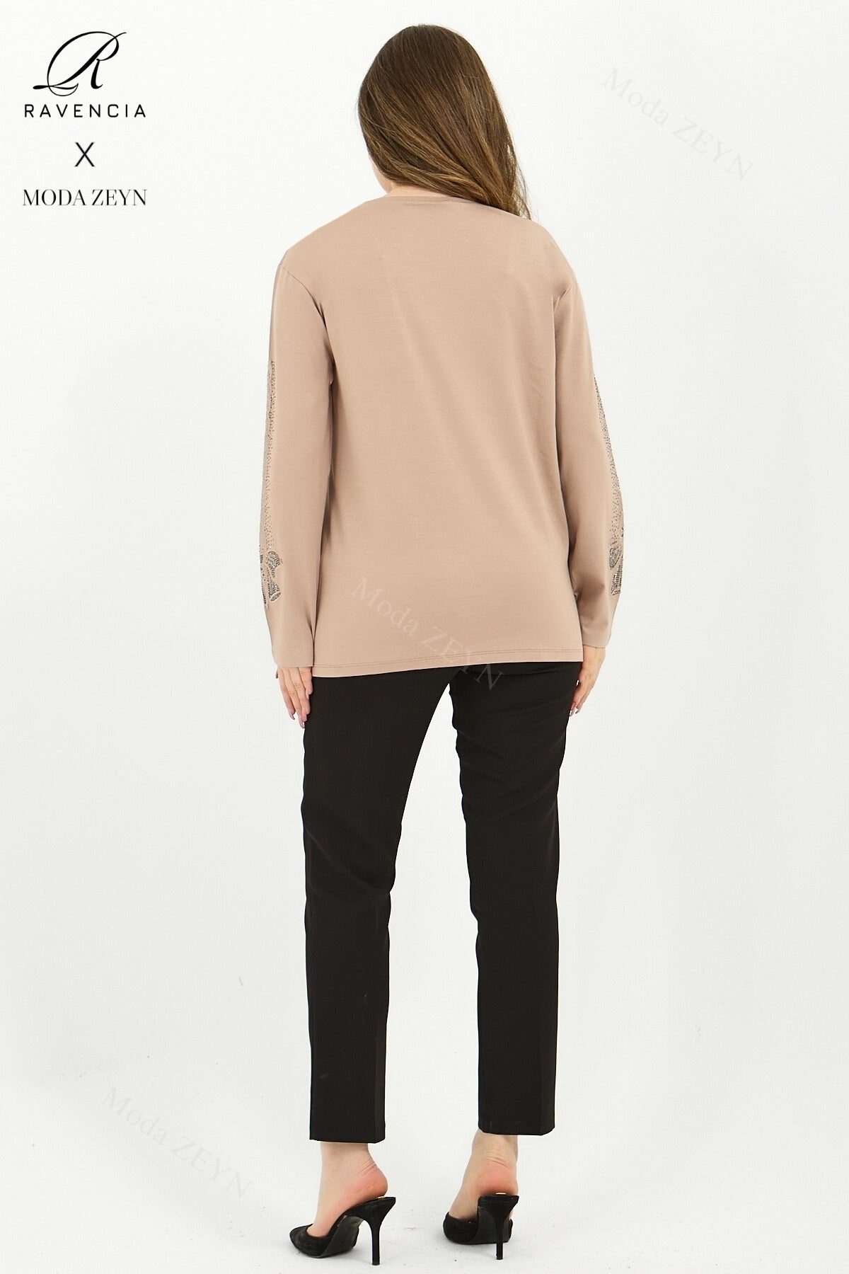 Kadın Orta Yaş Ve Üzeri Viskon Fiyonk Desen Taşlı Işlemeli Likralı Anne Penye Bluz