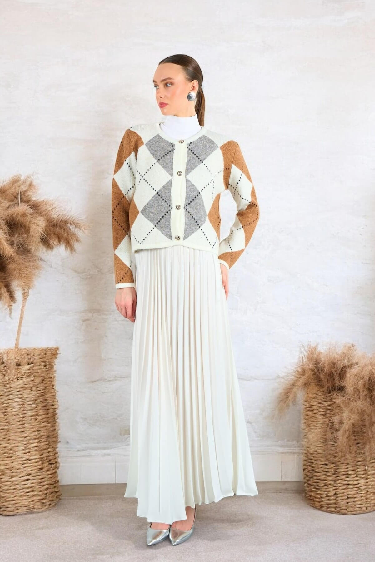 Kadın Bisiklet Yaka Baklava Desenli Gold Düğmeli Hırka