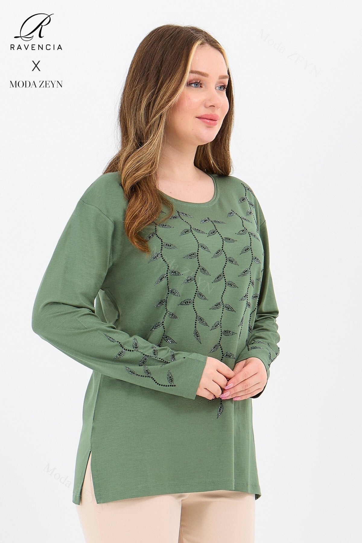 Kadın Viskon Yaprak Desen Taşlı İşlemeli Likralı Anne Penye Bluz