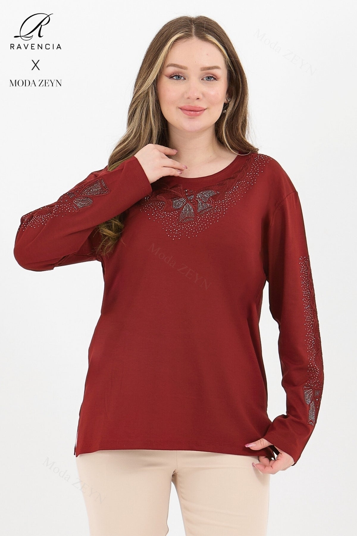 Kadın Orta Yaş Ve Üzeri Viskon Fiyonk Desen Taşlı Işlemeli Likralı Anne Penye Bluz