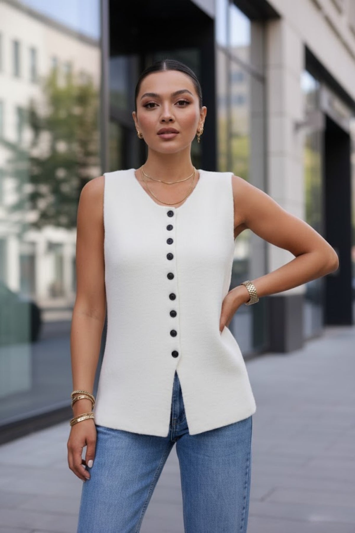 Kadın Ekru Düğmeli Triko Yelek