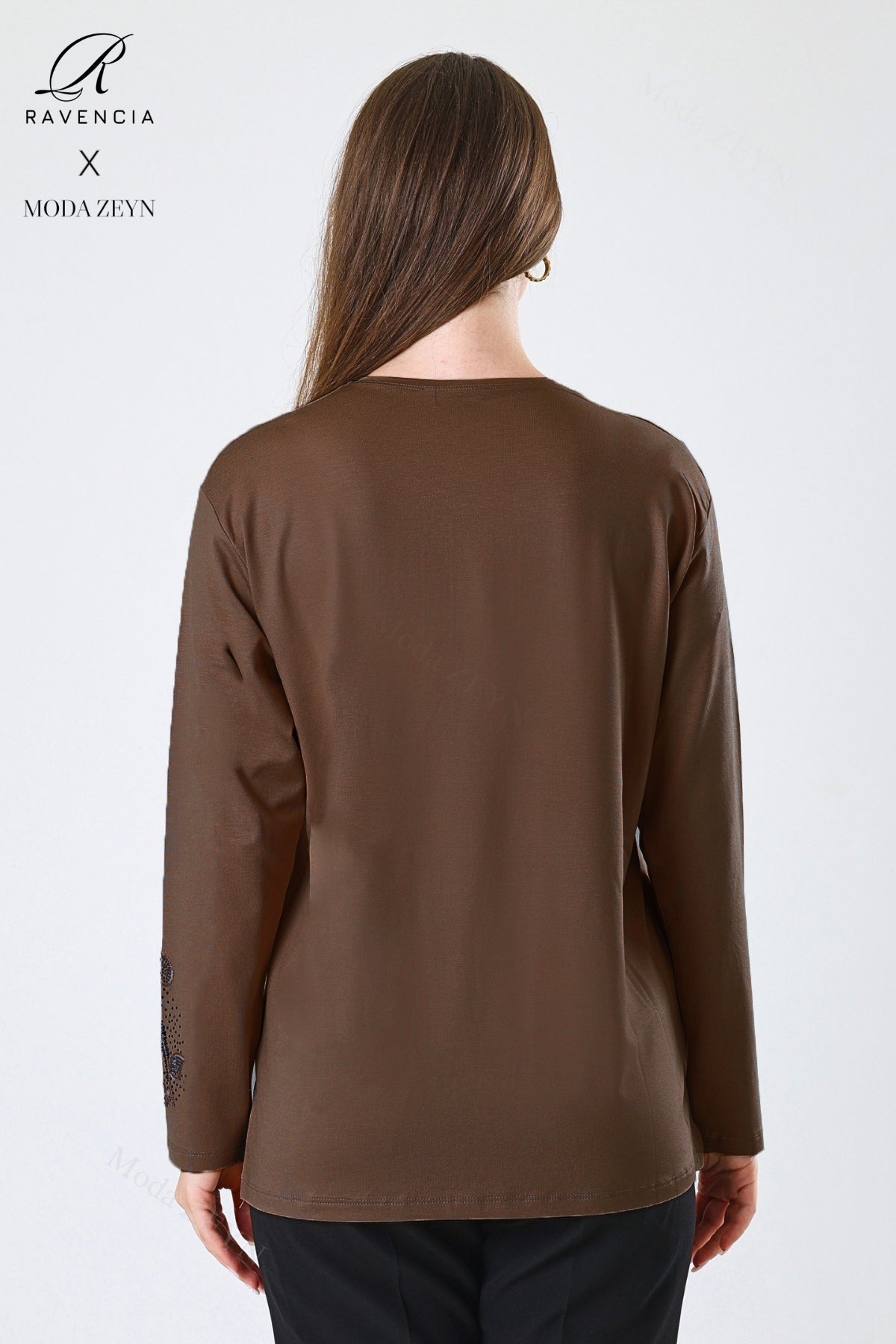 Kadın Çift Damla Dal Desenli Taşlı Işlemeli Yırtmaçlı Likralı Viskon Anne Penye Bluz