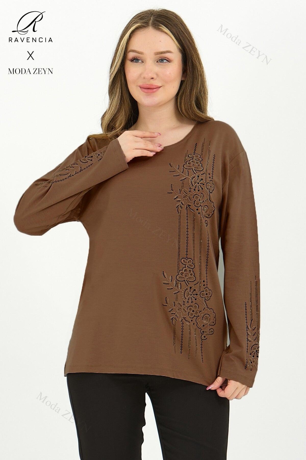 Kadın Orta Yaş Ve Üzeri Viskon Şerit Desen Taşlı Işlemeli Likralı Koyu Kahverengi Anne Penye Bluz