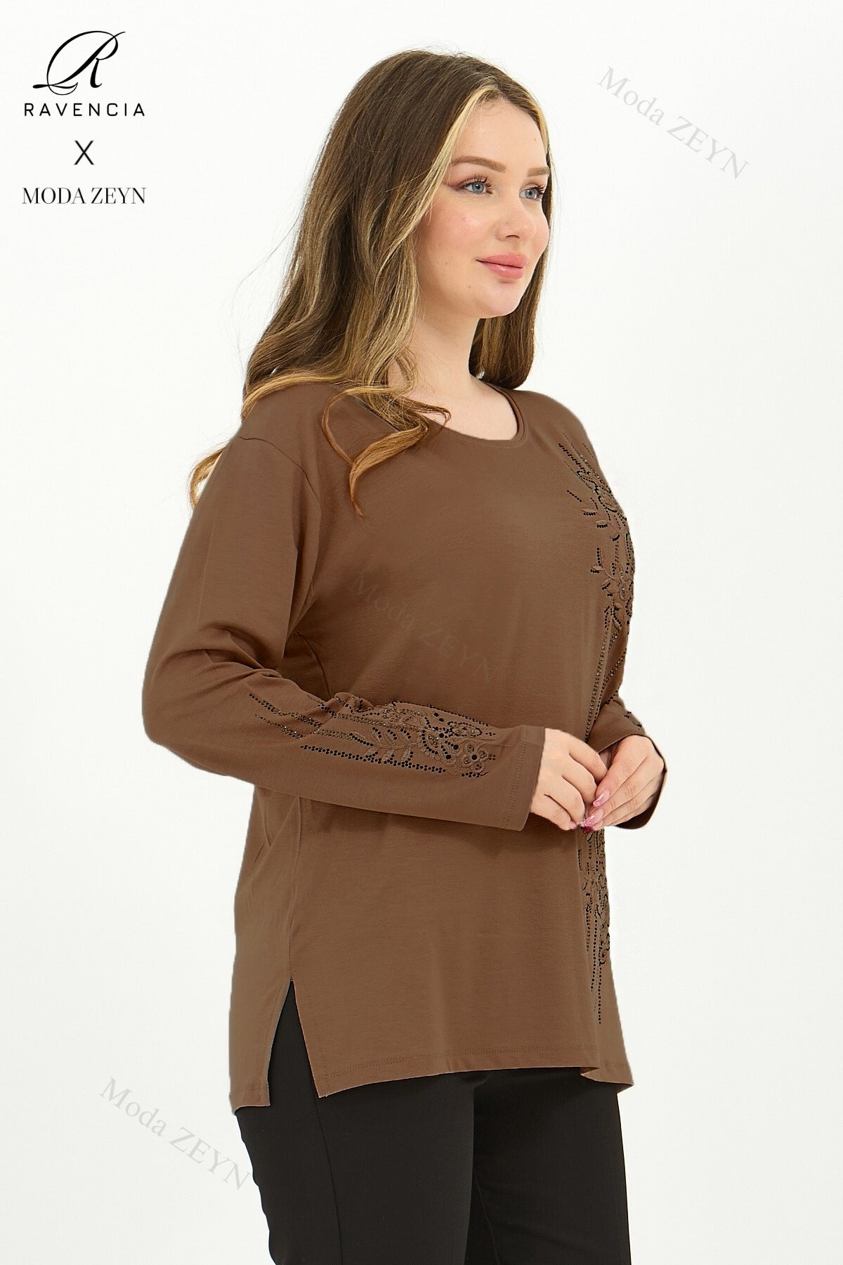 Kadın Orta Yaş Ve Üzeri Viskon Şerit Desen Taşlı Işlemeli Likralı Koyu Kahverengi Anne Penye Bluz