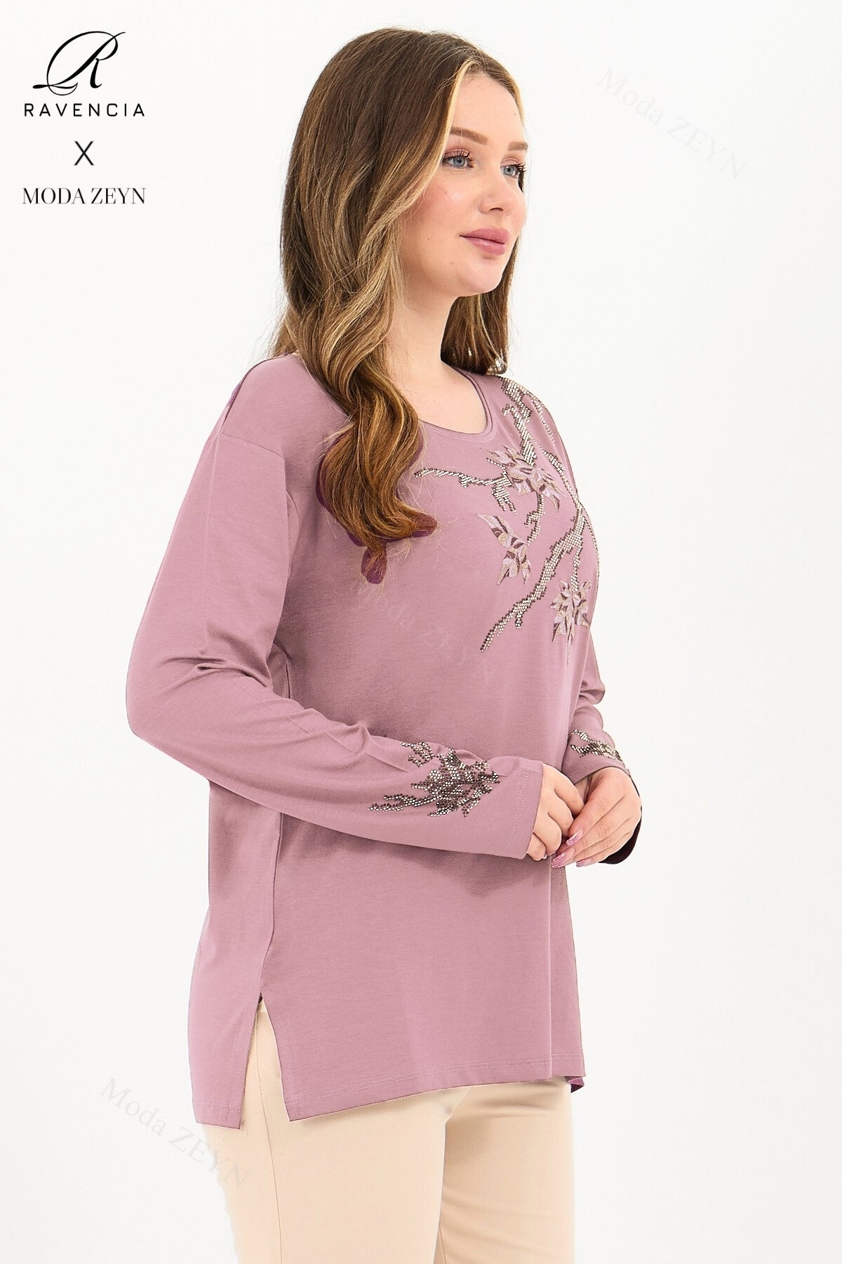 Kadın Viskon Renkli Yaprak Desenli Taşlı İşlemeli Likralı Anne Penye Bluz