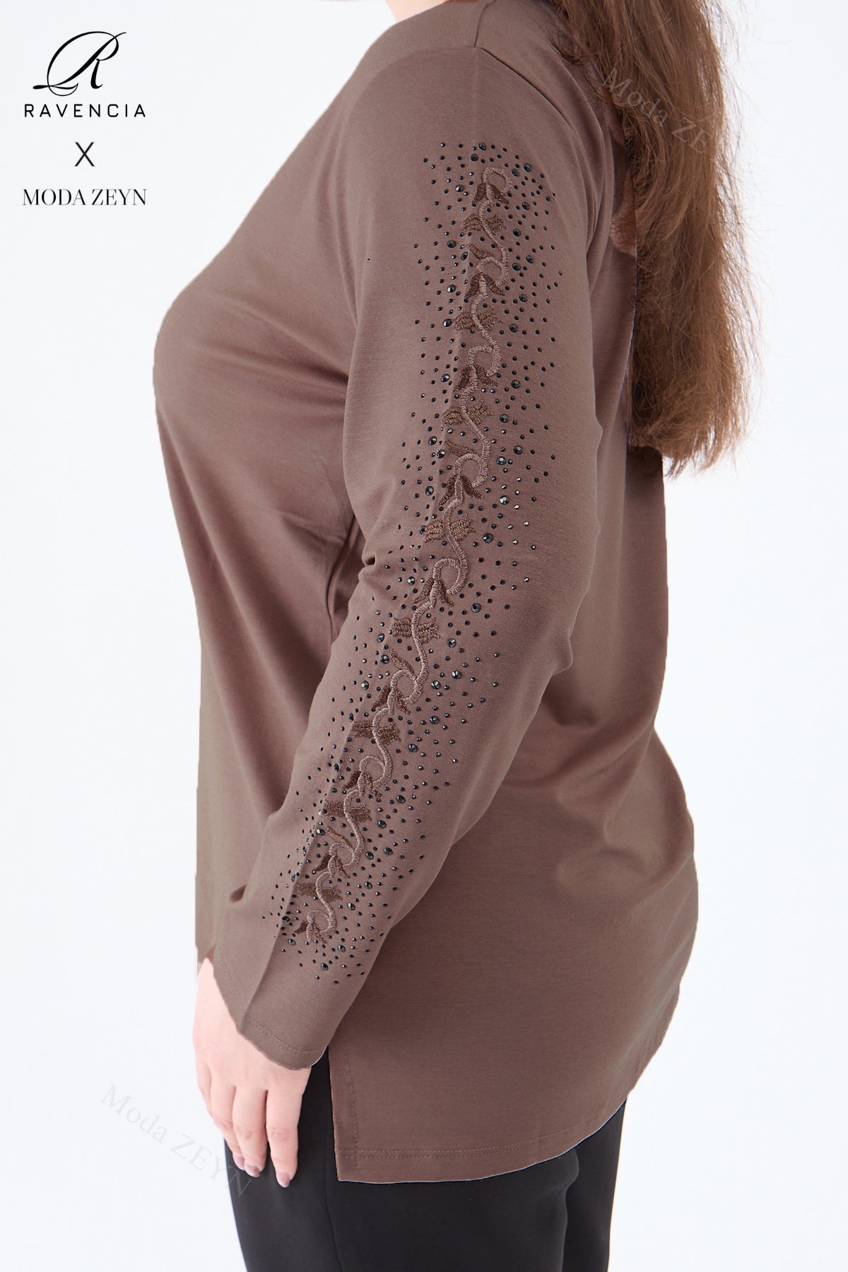 Kadın Orta Yaş Ve Üzeri Viskon Şerit Çiçek Desen Taşlı Işlemeli Likralı Koyu Kahverengi Anne Penye B