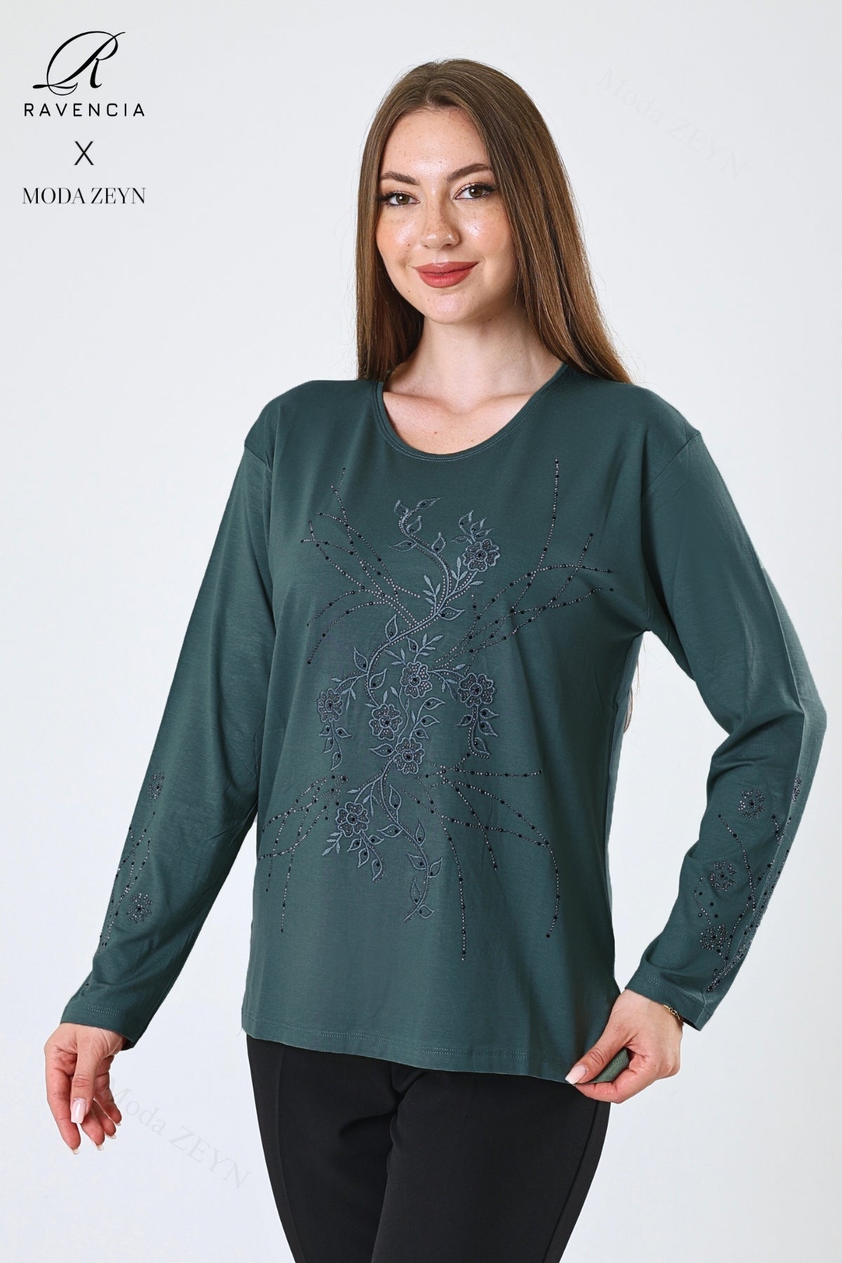 Kadın Orta Yaş Ve Üzeri Viskon Yeni Kaplama Desen Taşlı Işlemeli Likralı Zümrüt Anne Penye Bluz