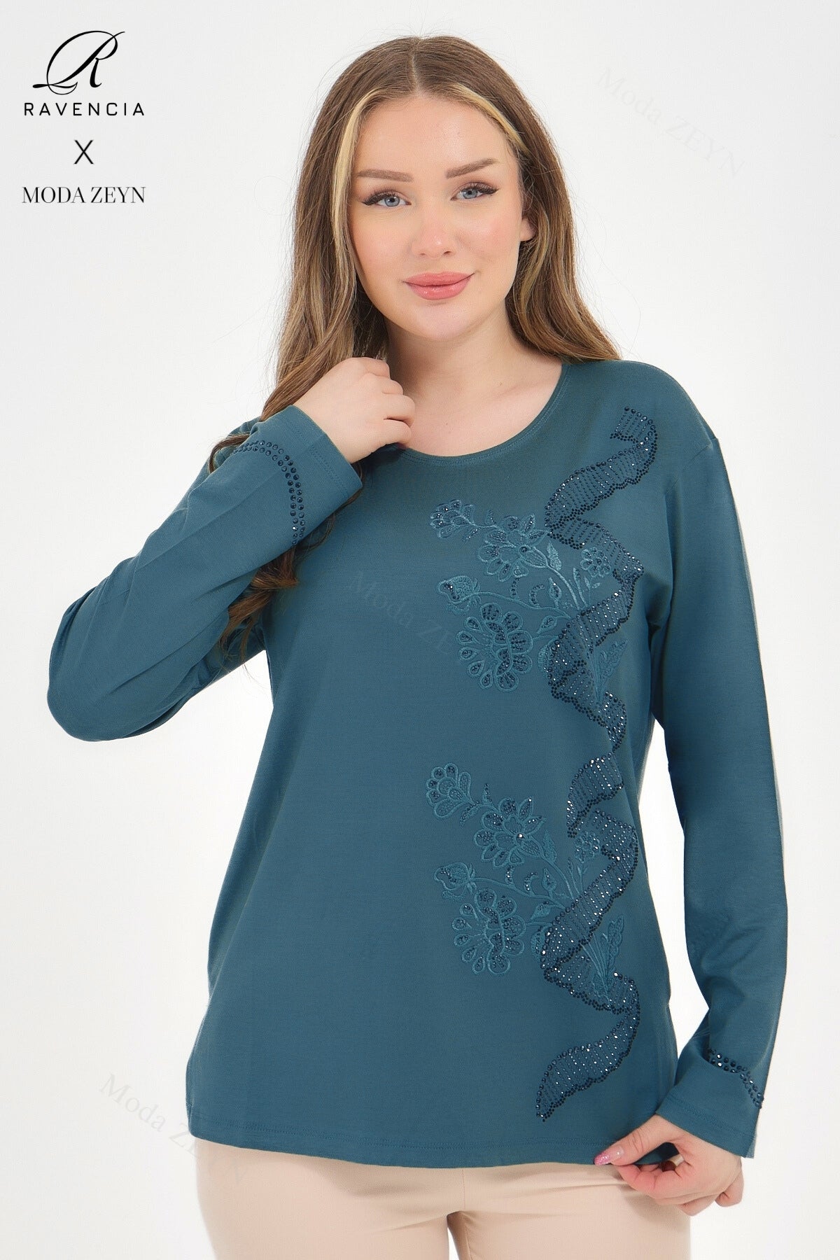 Kadın Orta Yaş Ve Üzeri Viskon Sarmal Desen Taşlı İşlemeli Likralı Yesil Anne Penye Bluz