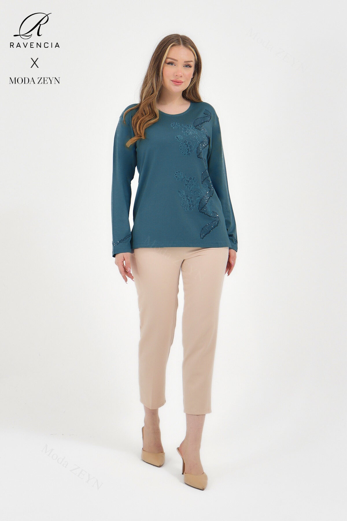 Kadın Orta Yaş Ve Üzeri Viskon Sarmal Desen Taşlı İşlemeli Likralı Yesil Anne Penye Bluz