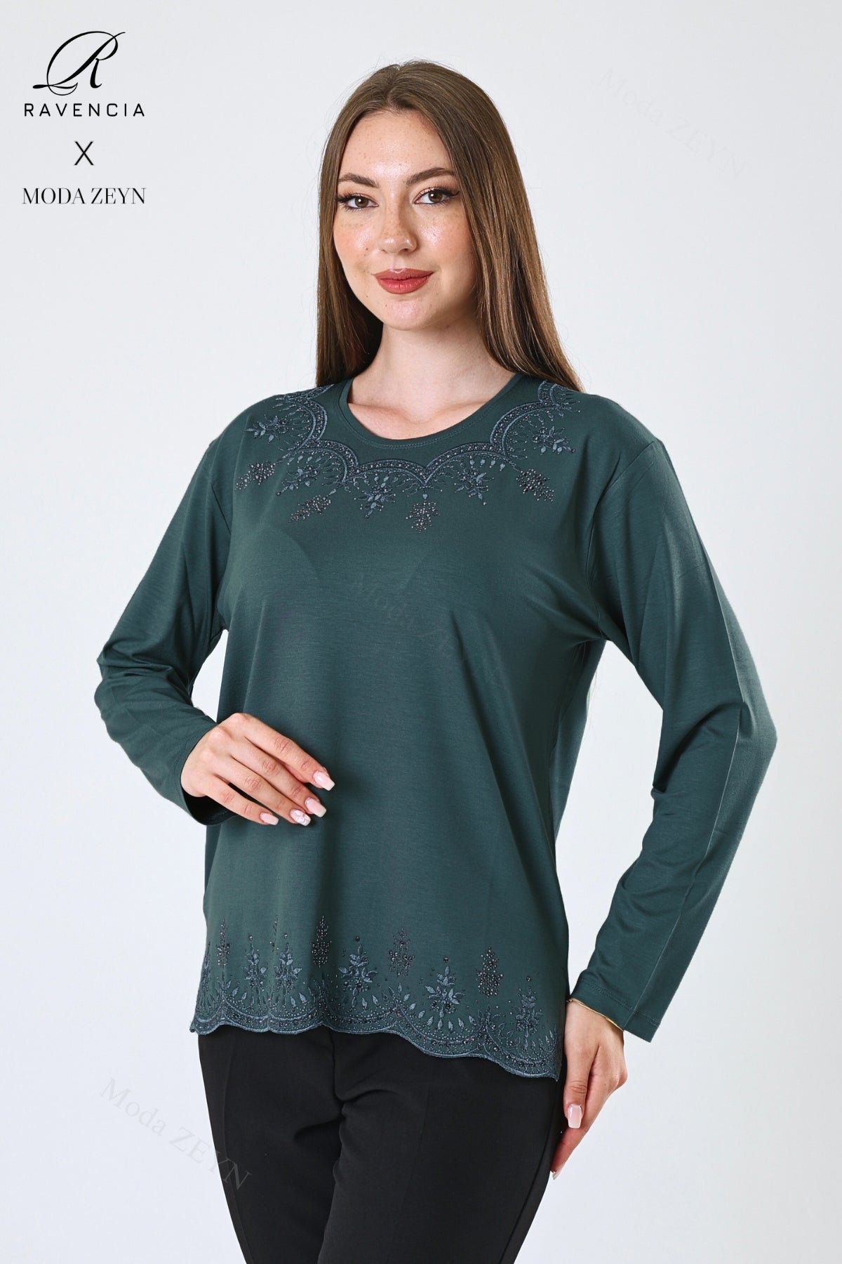 Kadın Orta Yaş Ve Üzeri Viskon Yaprak Desenli Eteği Yakası Taşlı Işlemeli Likralı Zümrüt Anne Penye