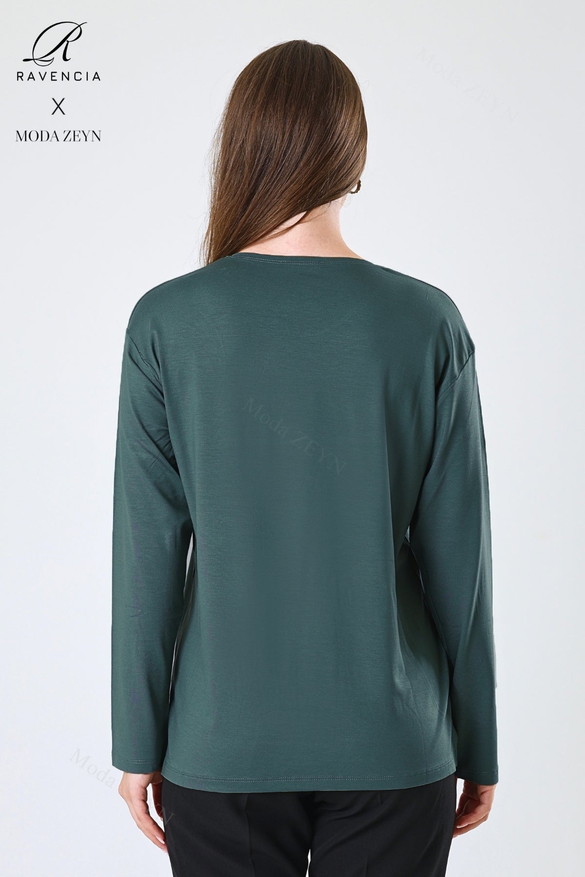 Kadın Halka Şerit Desen Taşlı Işlemeli Yırtmaçlı Likralı Viskon Anne Penye Bluz