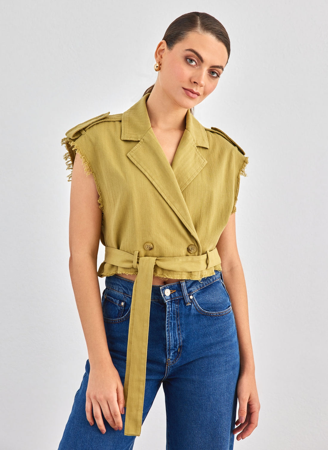 Kadın Cep Detaylı Ceket Yaka Düğmeli Kuşaklı Yelek