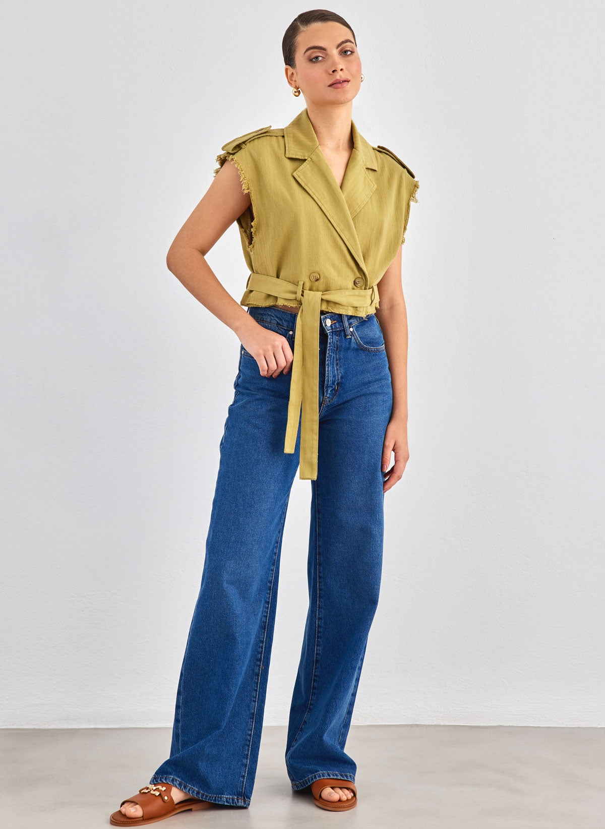 Kadın Cep Detaylı Ceket Yaka Düğmeli Kuşaklı Yelek