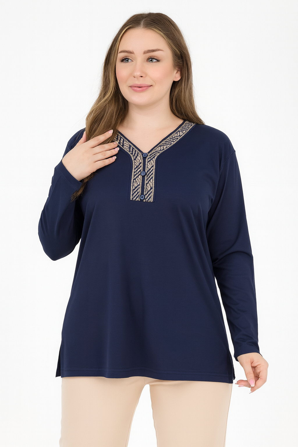 Kadın Orta Yaş Ve Üzeri V Yaka Desenli Yırtmaçlı Vizon Anne Penye Bluz